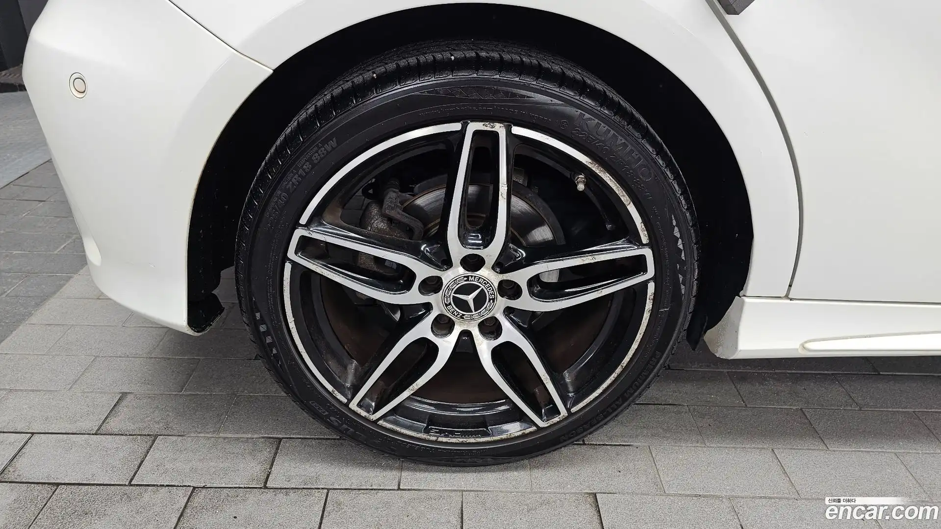 A-Class Mercedes-Benz 2017.7-OUTER-005