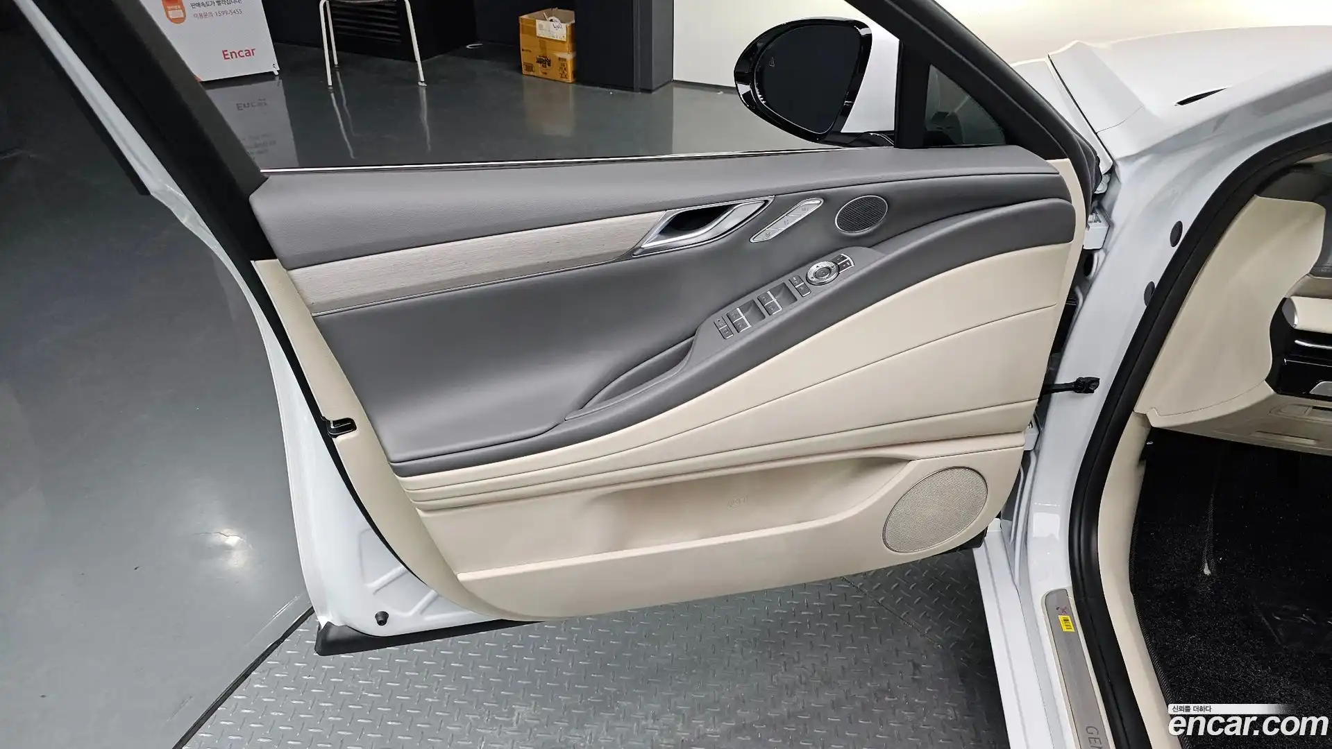 G80 Genesis 2024.6-INNER-034