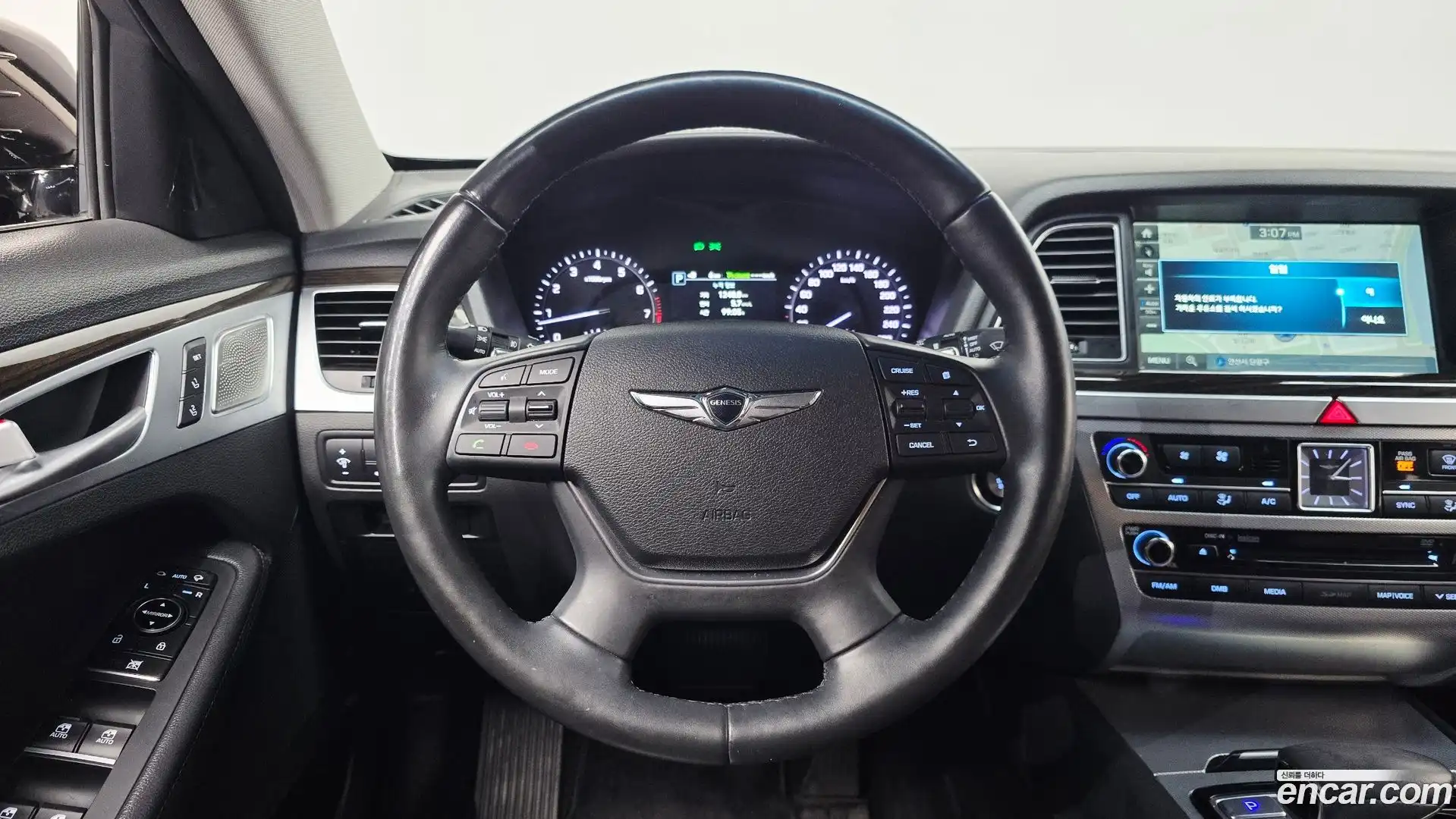 G80 Genesis 2017.1-OPTION-017