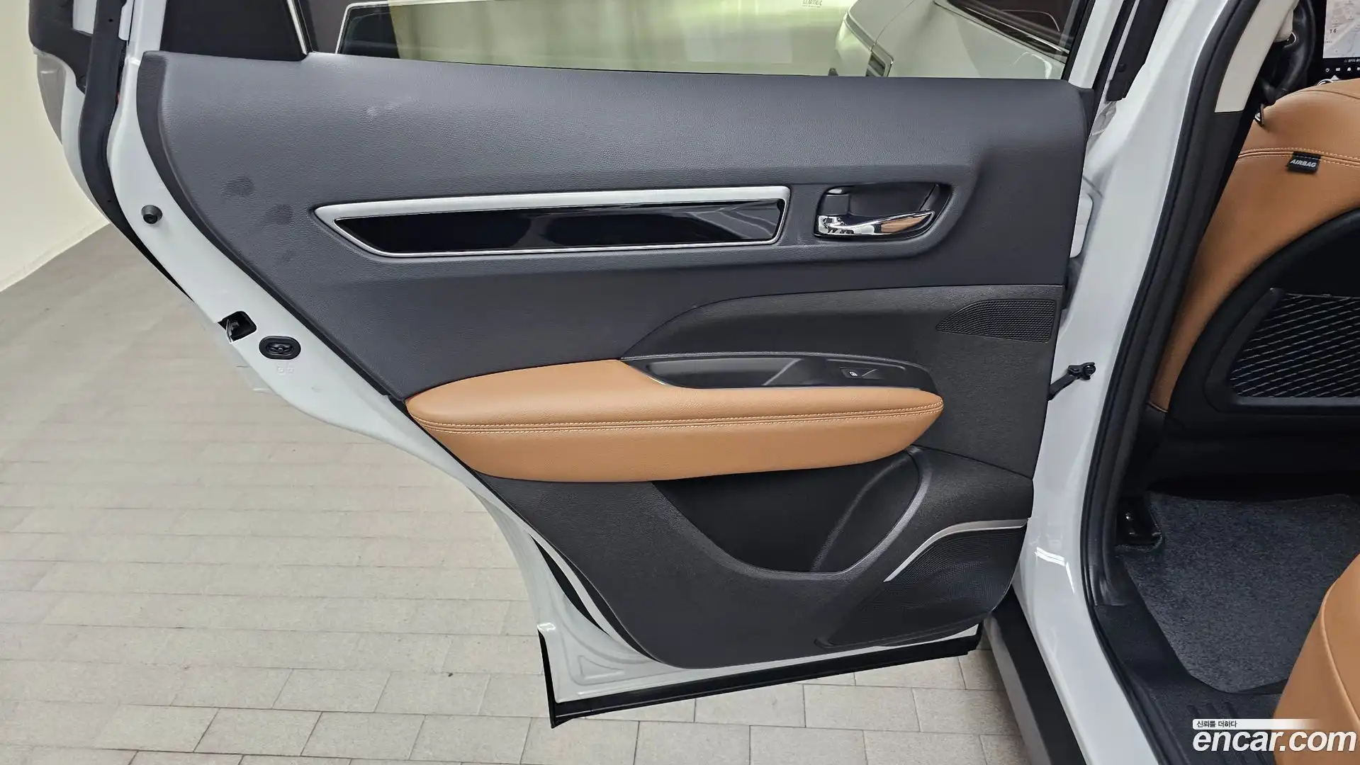 QM6 Renault Korea 2023.6-INNER-035