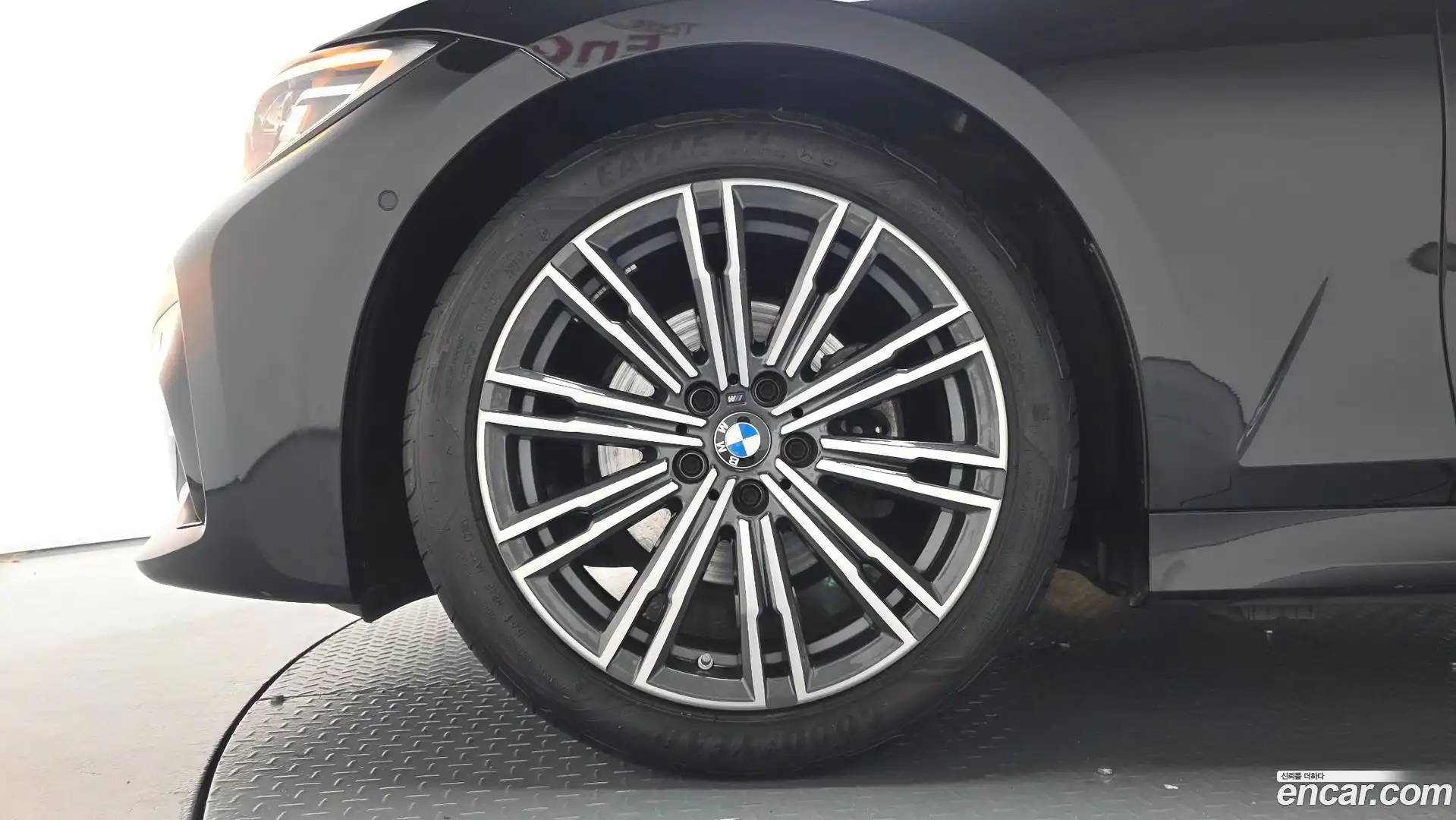 3-Series BMW 2022.0-OUTER-005