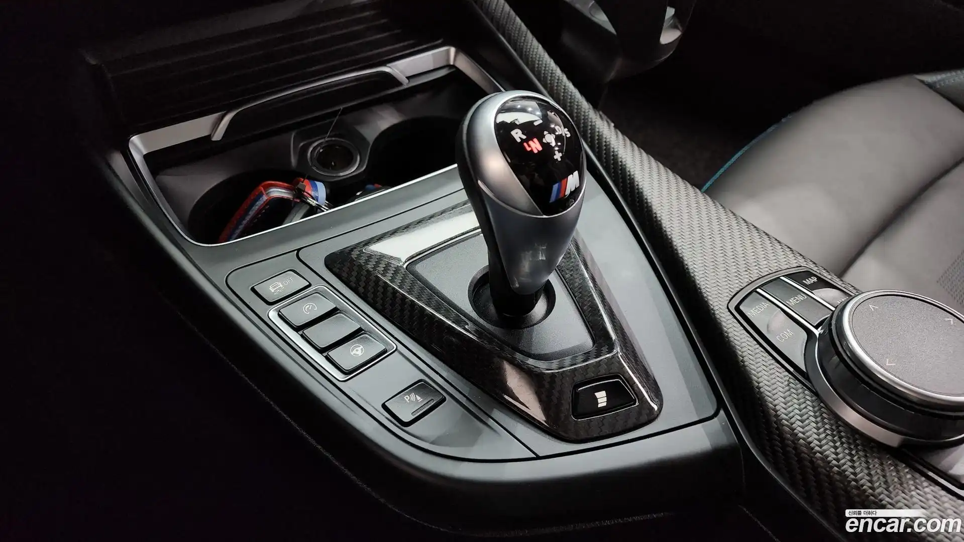 M2 BMW 2019.9-INNER-009