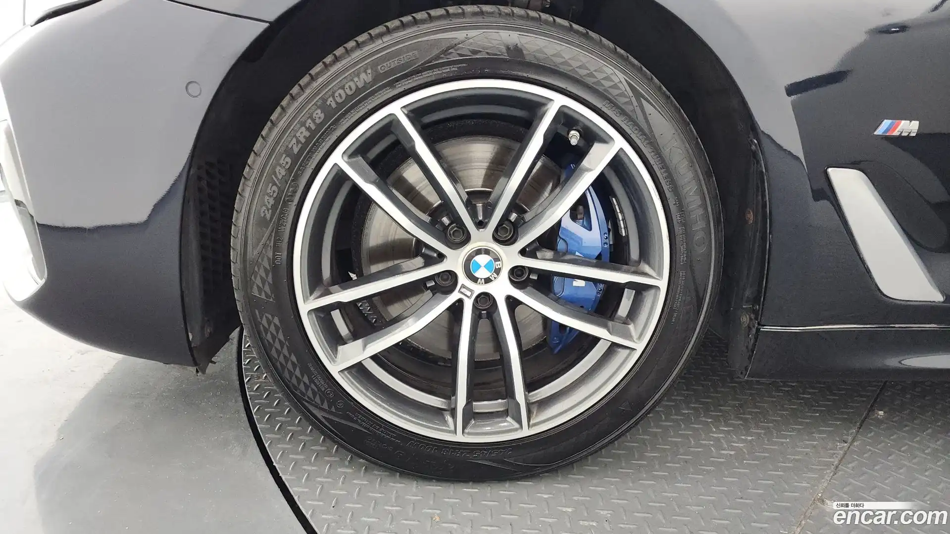 5-Series BMW 2021.4-OUTER-005