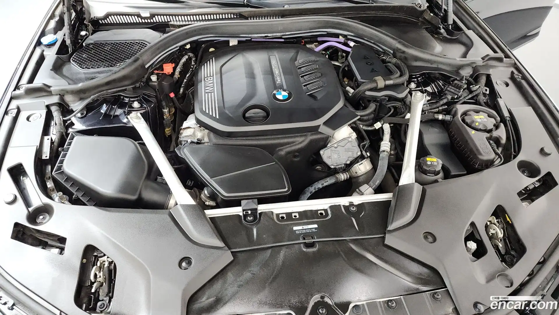 5-Series BMW 2021.4-OUTER-006