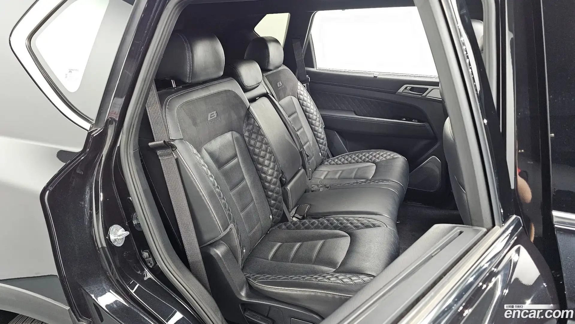 Rexton KG Mobility 2021.9-OPTION-015
