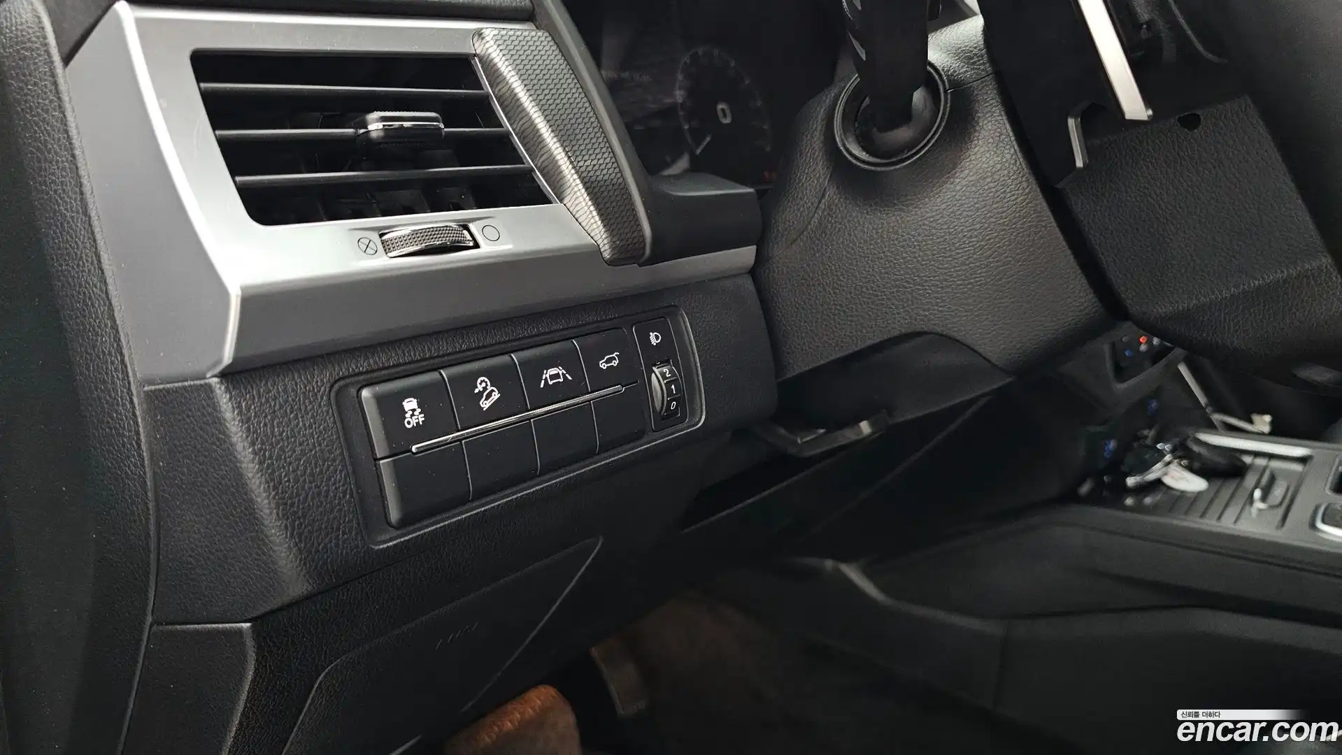 Rexton KG Mobility 2021.9-OPTION-023