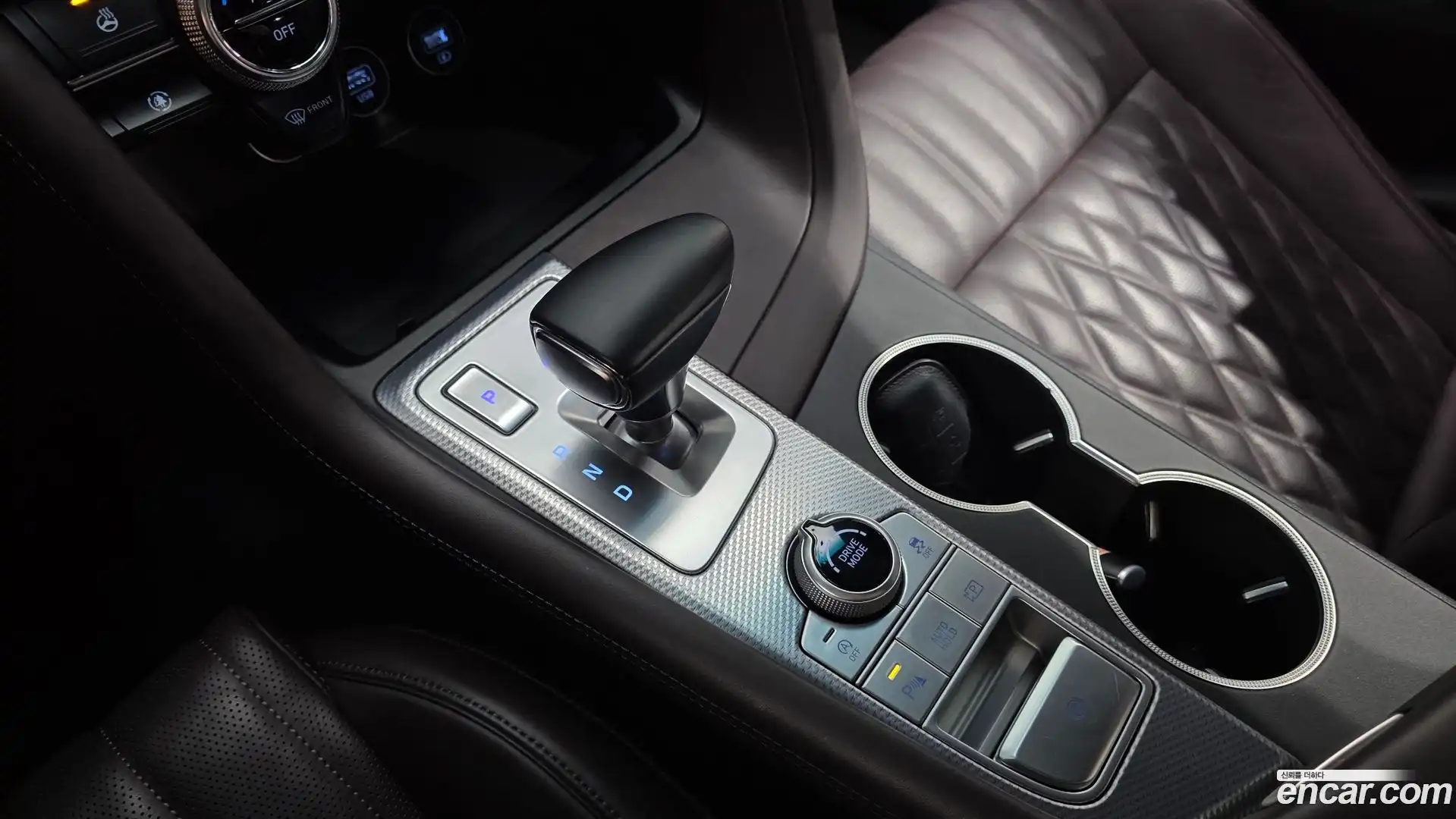 G70 Genesis 2021.11-INNER-009