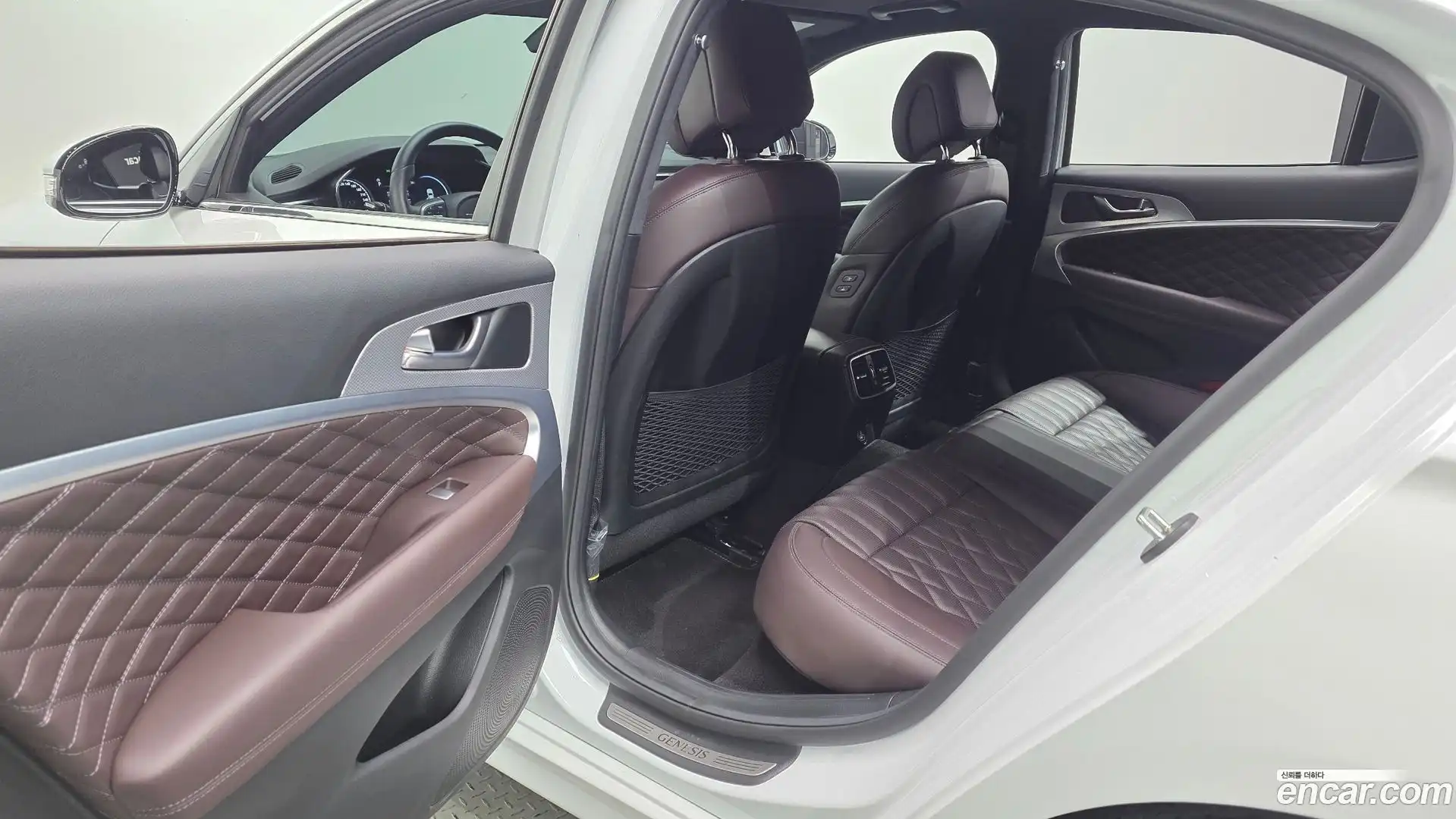 G70 Genesis 2021.11-OPTION-016