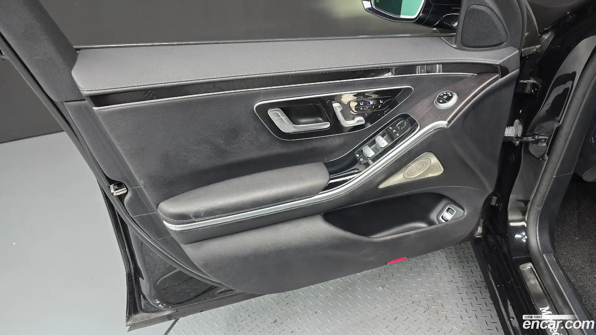S-Class Mercedes-Benz 2021.5-INNER-034