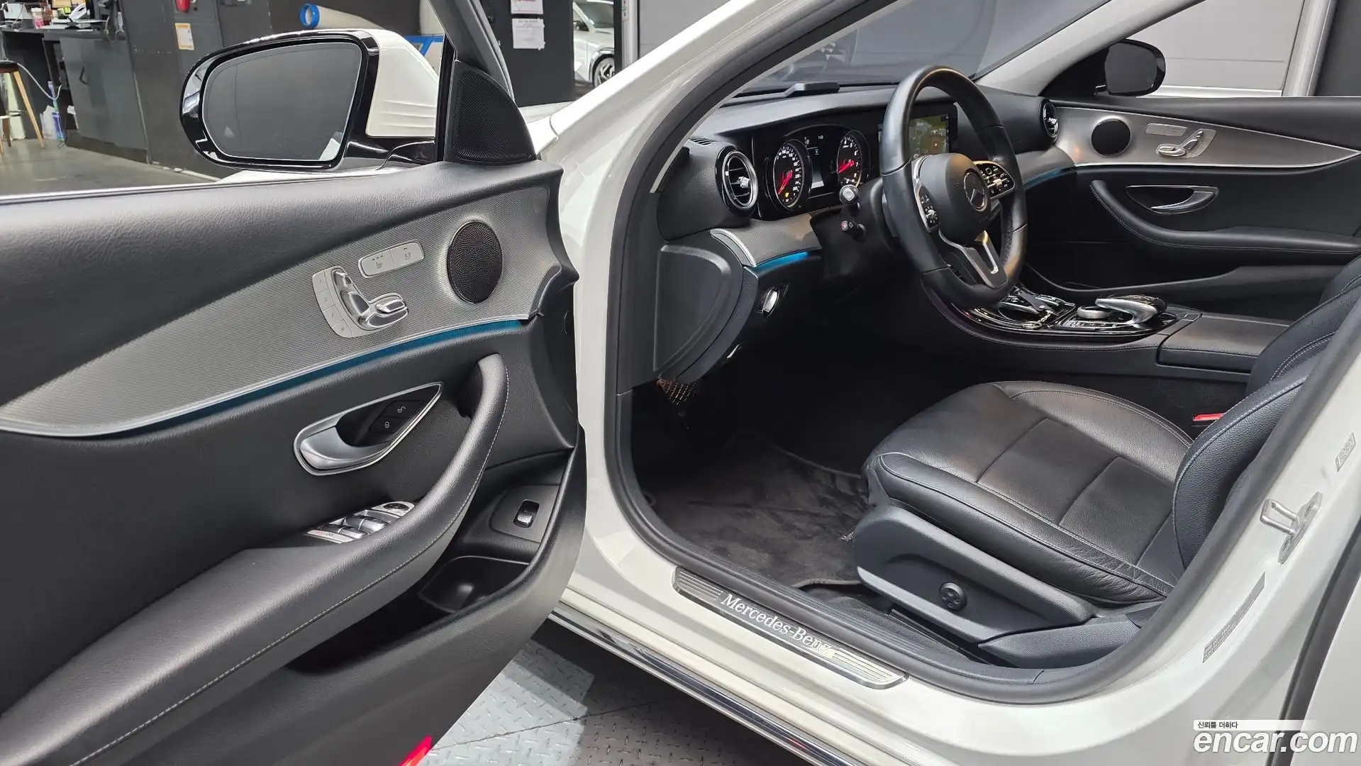 E-Class Mercedes-Benz 2018.7-INNER-010