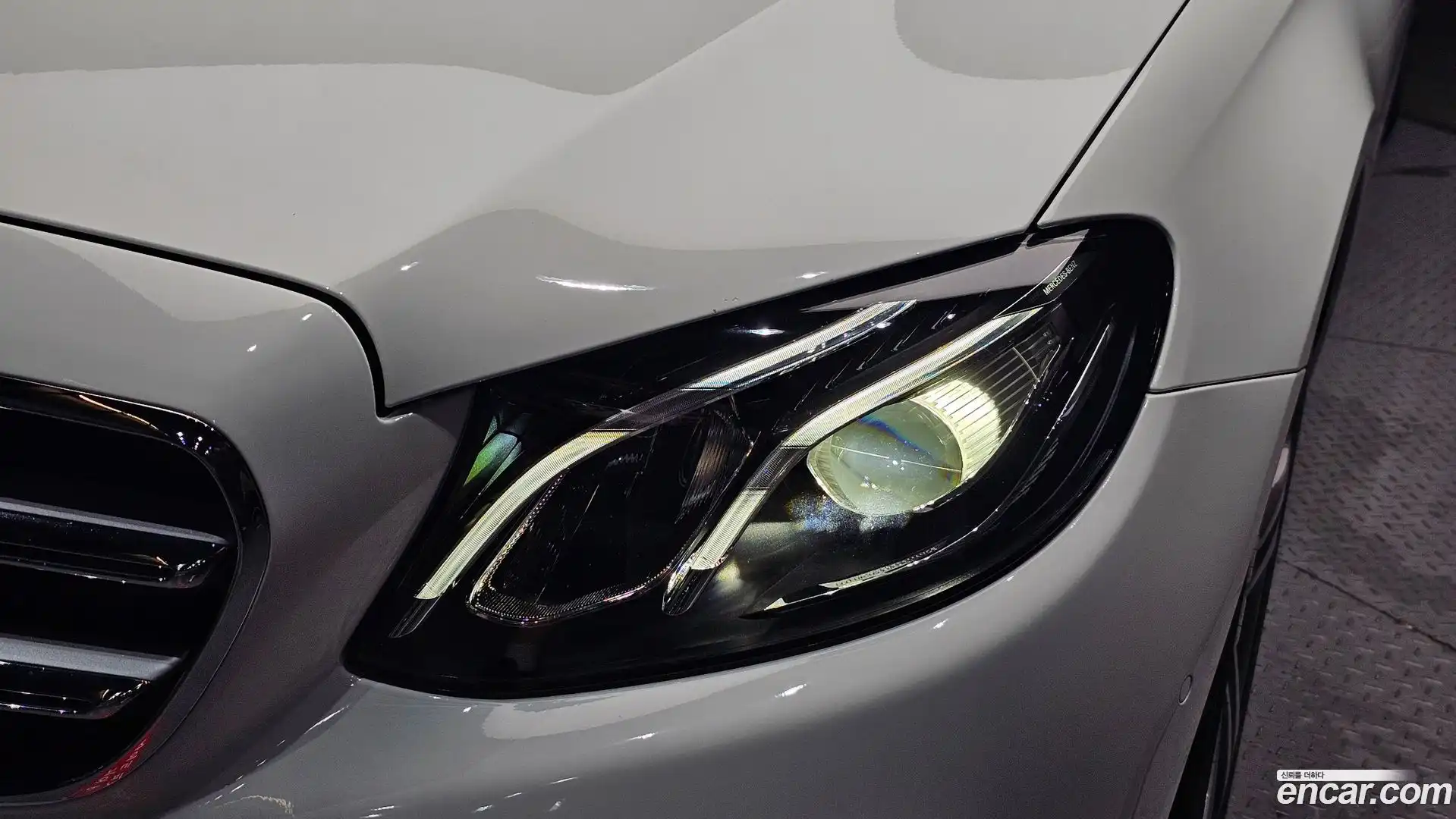 E-Class Mercedes-Benz 2018.7-OUTER-032