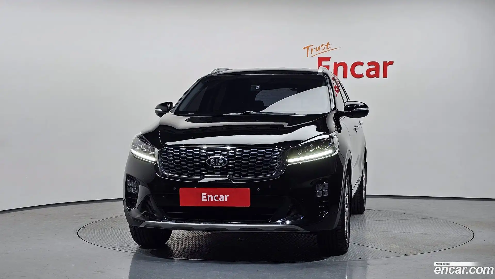 Sorento Kia 2018.1-OUTER-003