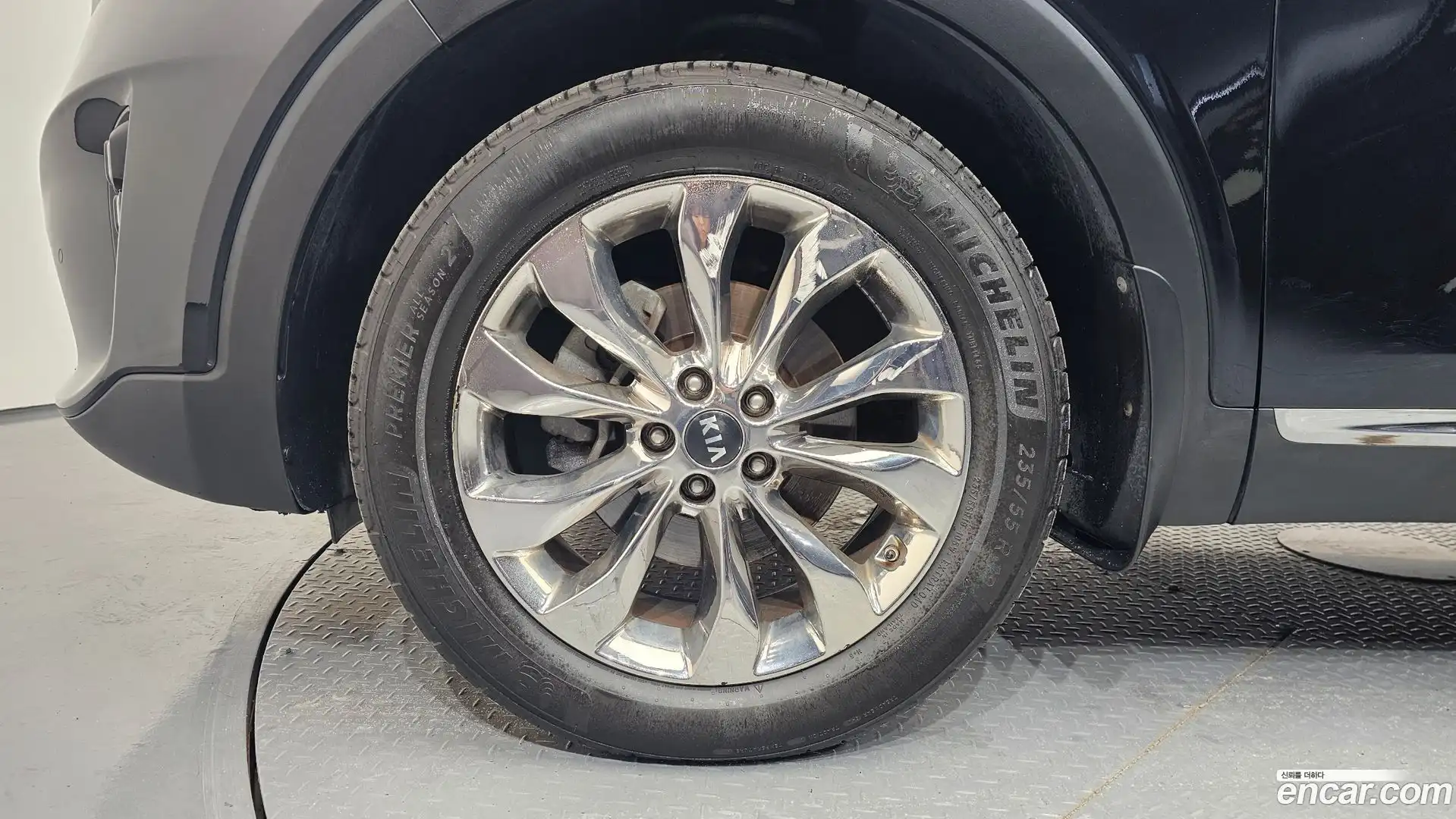 Sorento Kia 2018.1-OUTER-005