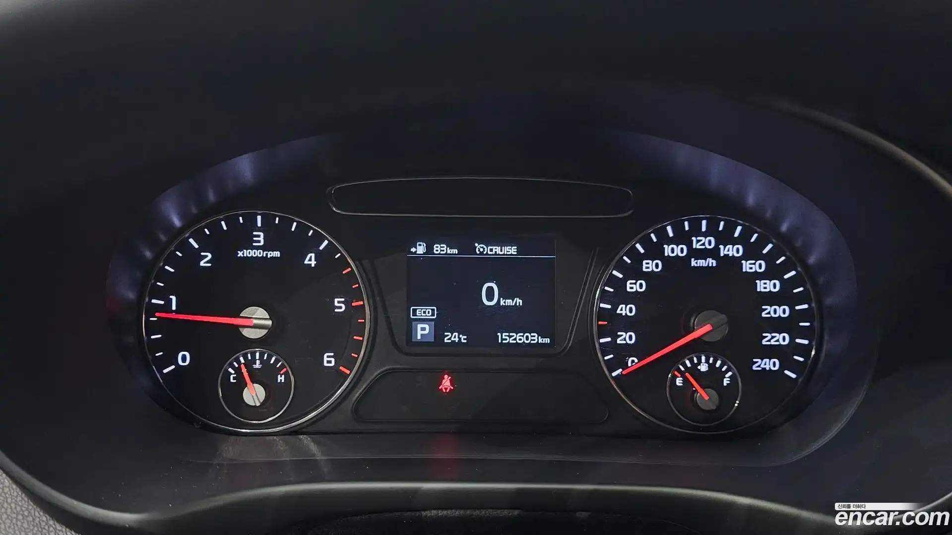 Sorento Kia 2018.1-INNER-008