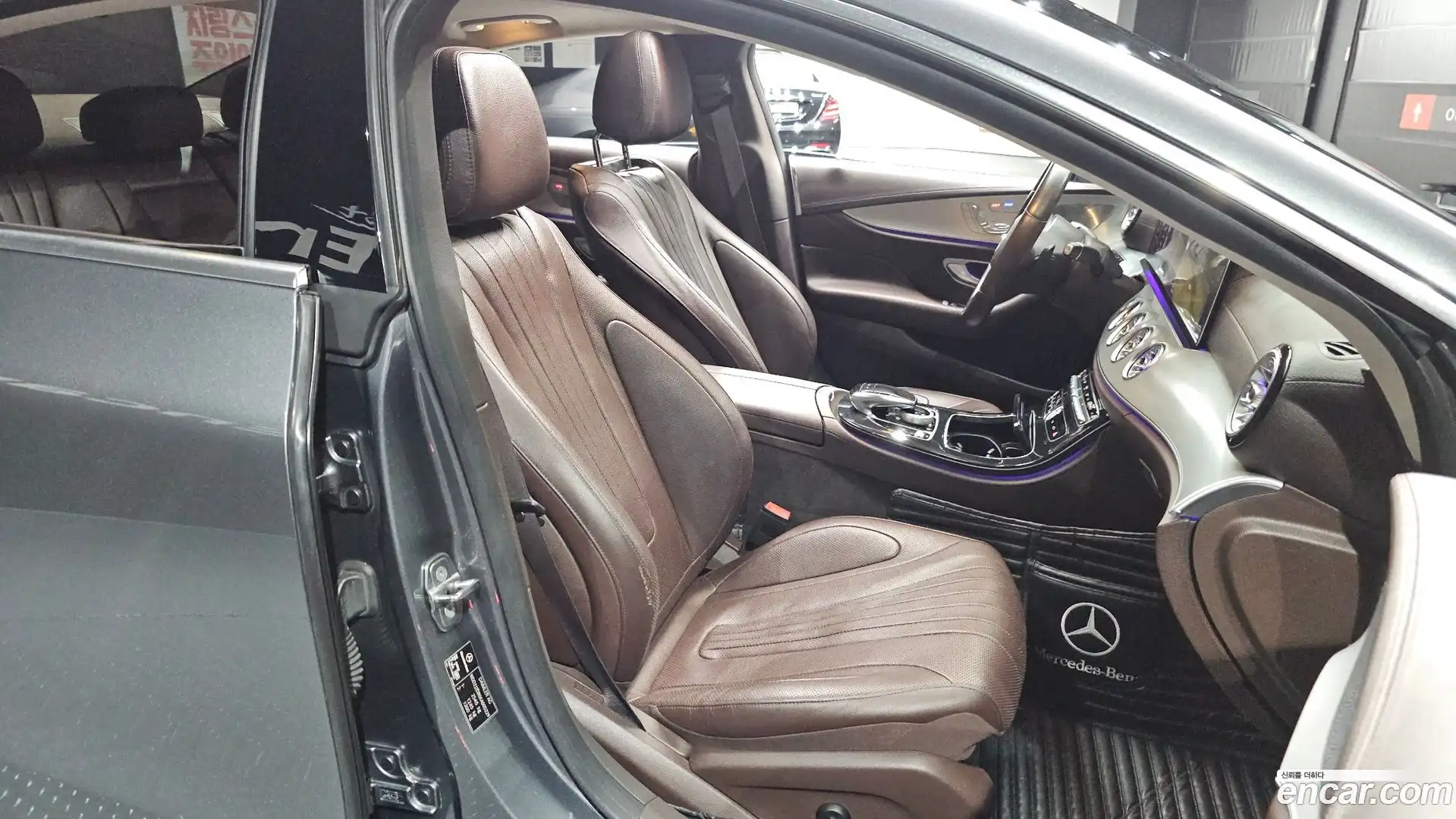 CLS-Class Mercedes-Benz 2019.0-OPTION-016