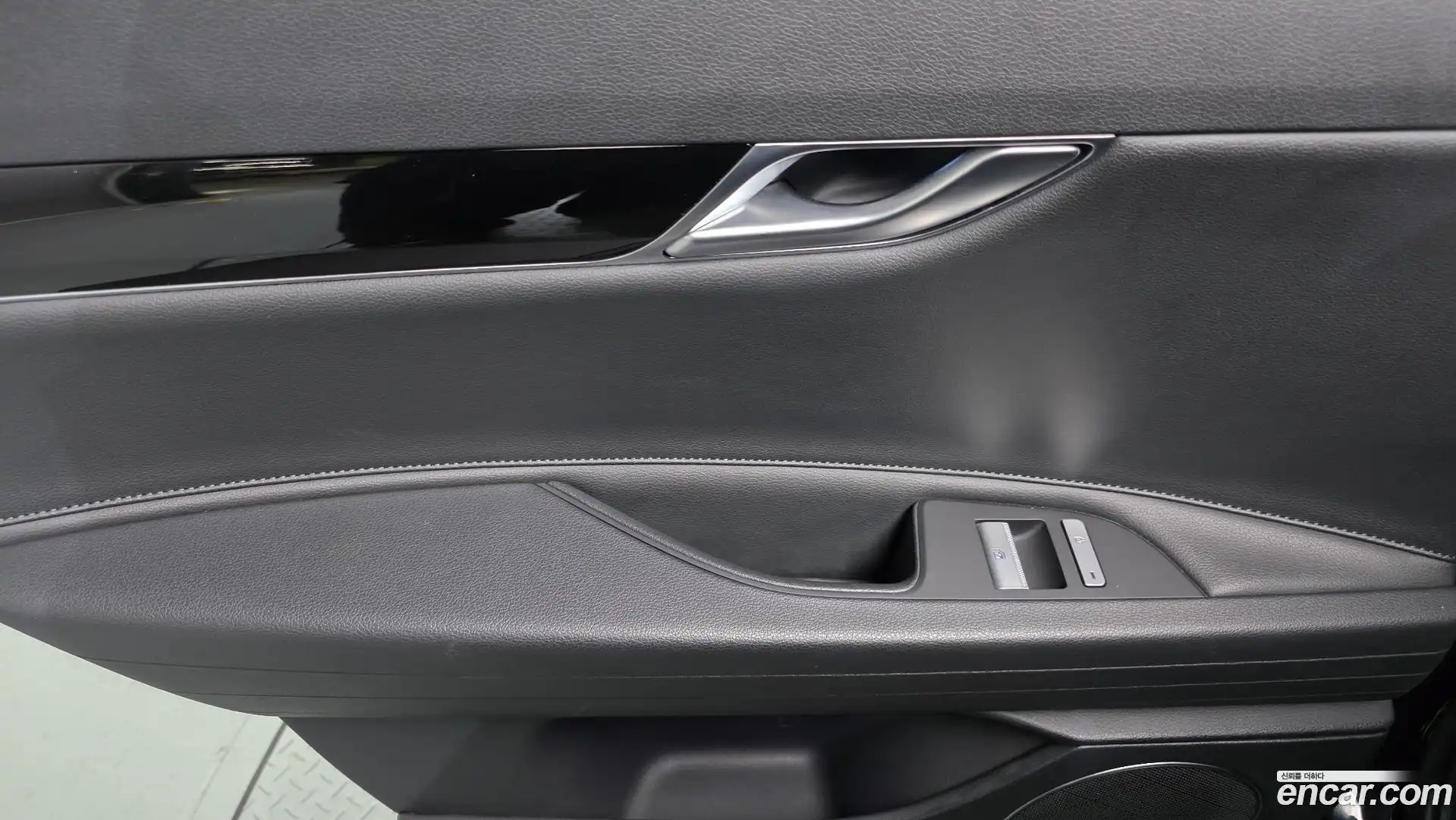 G80 Genesis 2021.5-INNER-035