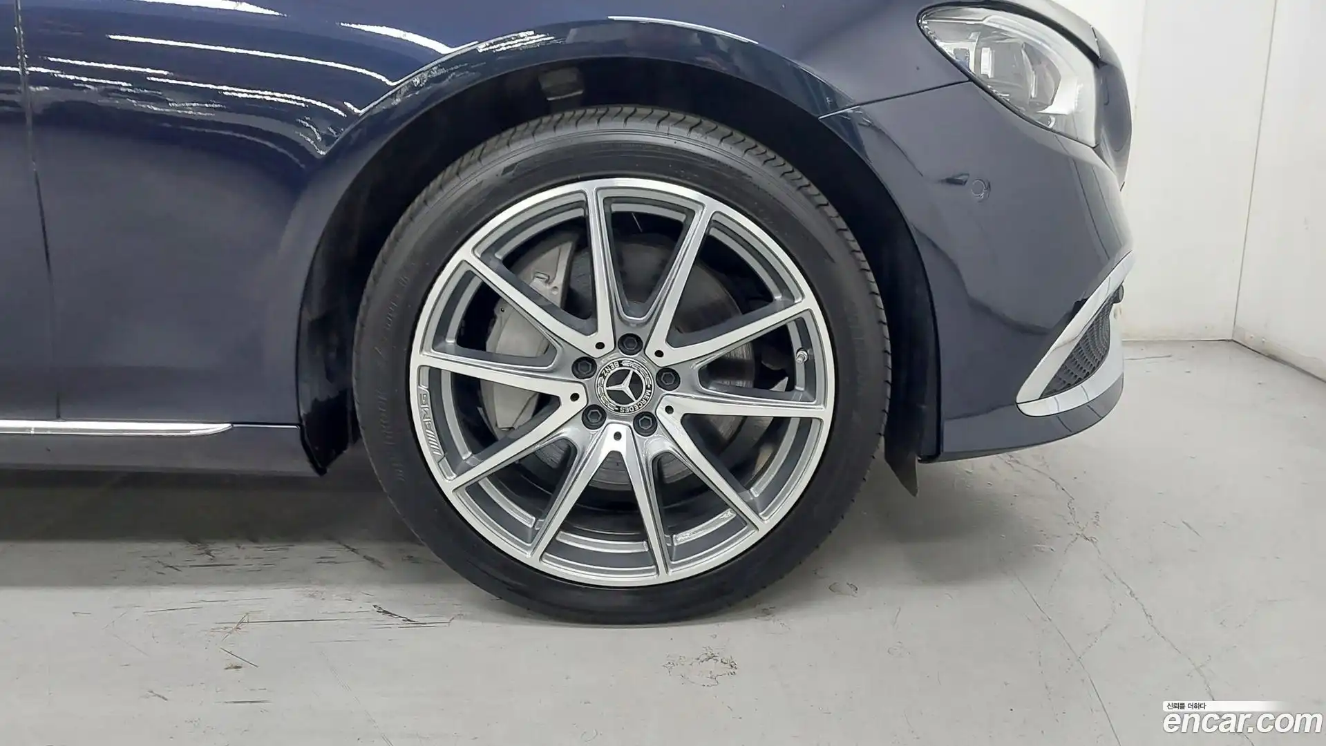 E-Class Mercedes-Benz 2022.6-OUTER-005