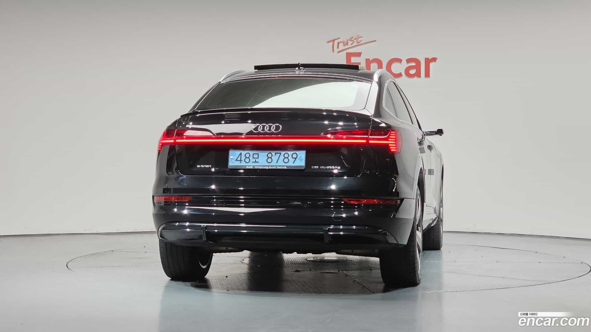 e-tron Audi 2023.11-OUTER-004