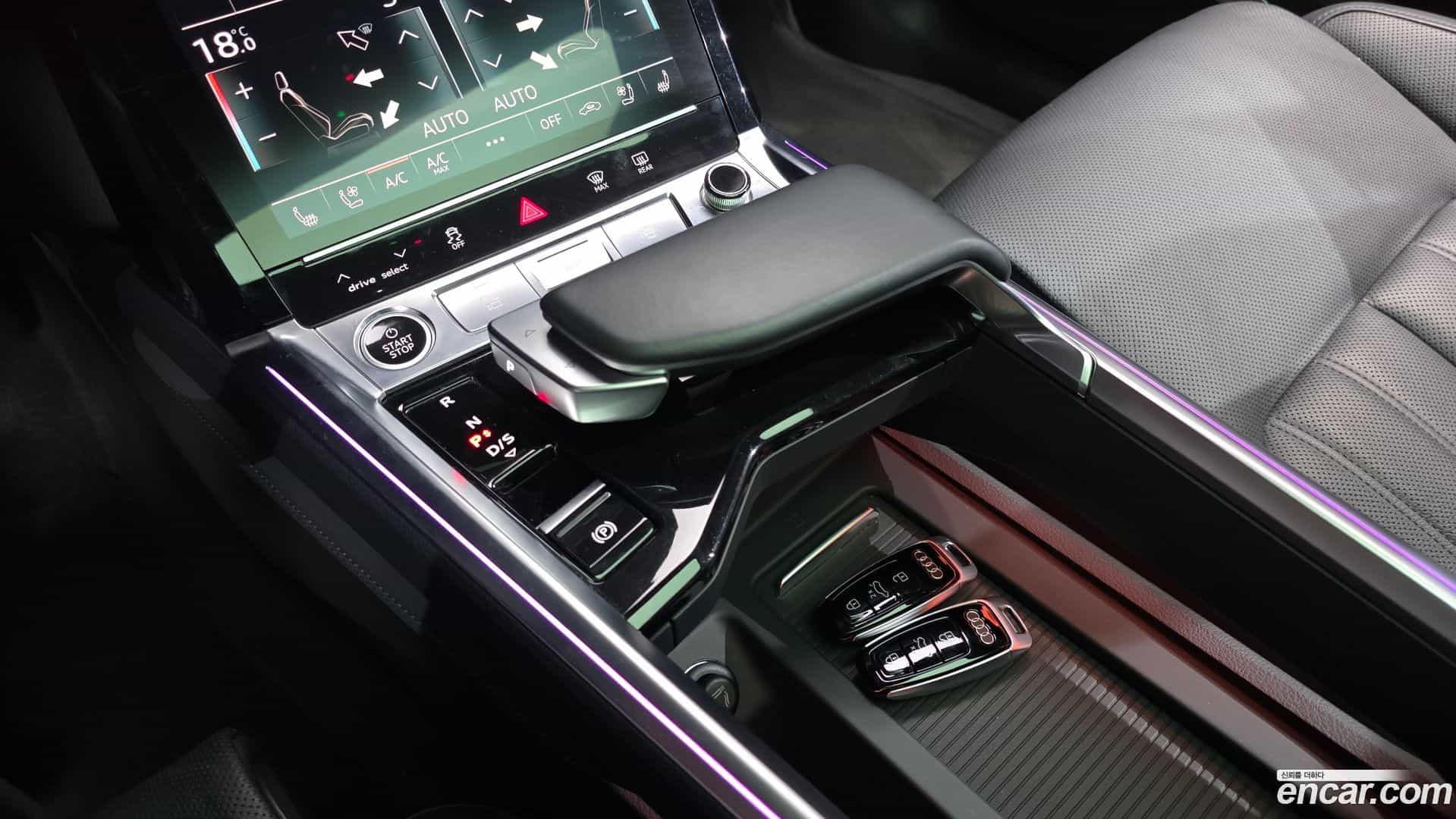 e-tron Audi 2023.11-INNER-009