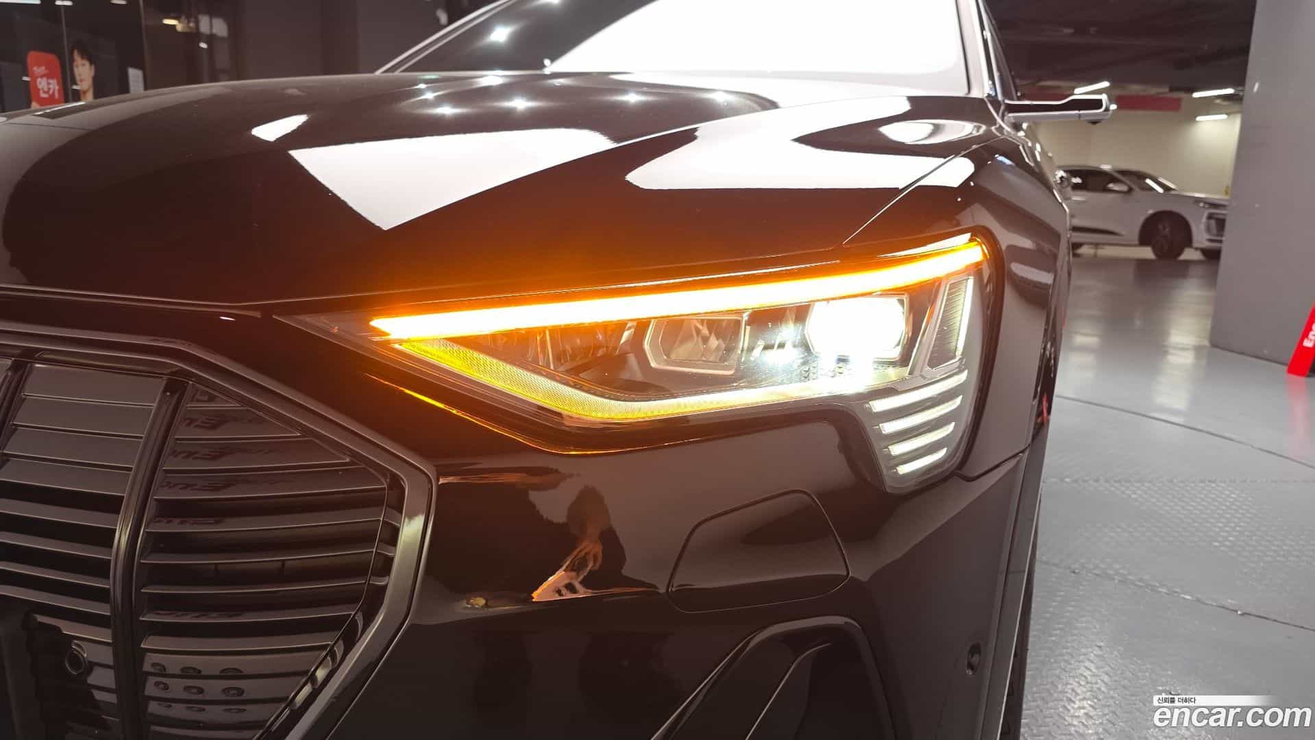 e-tron Audi 2023.11-OUTER-032
