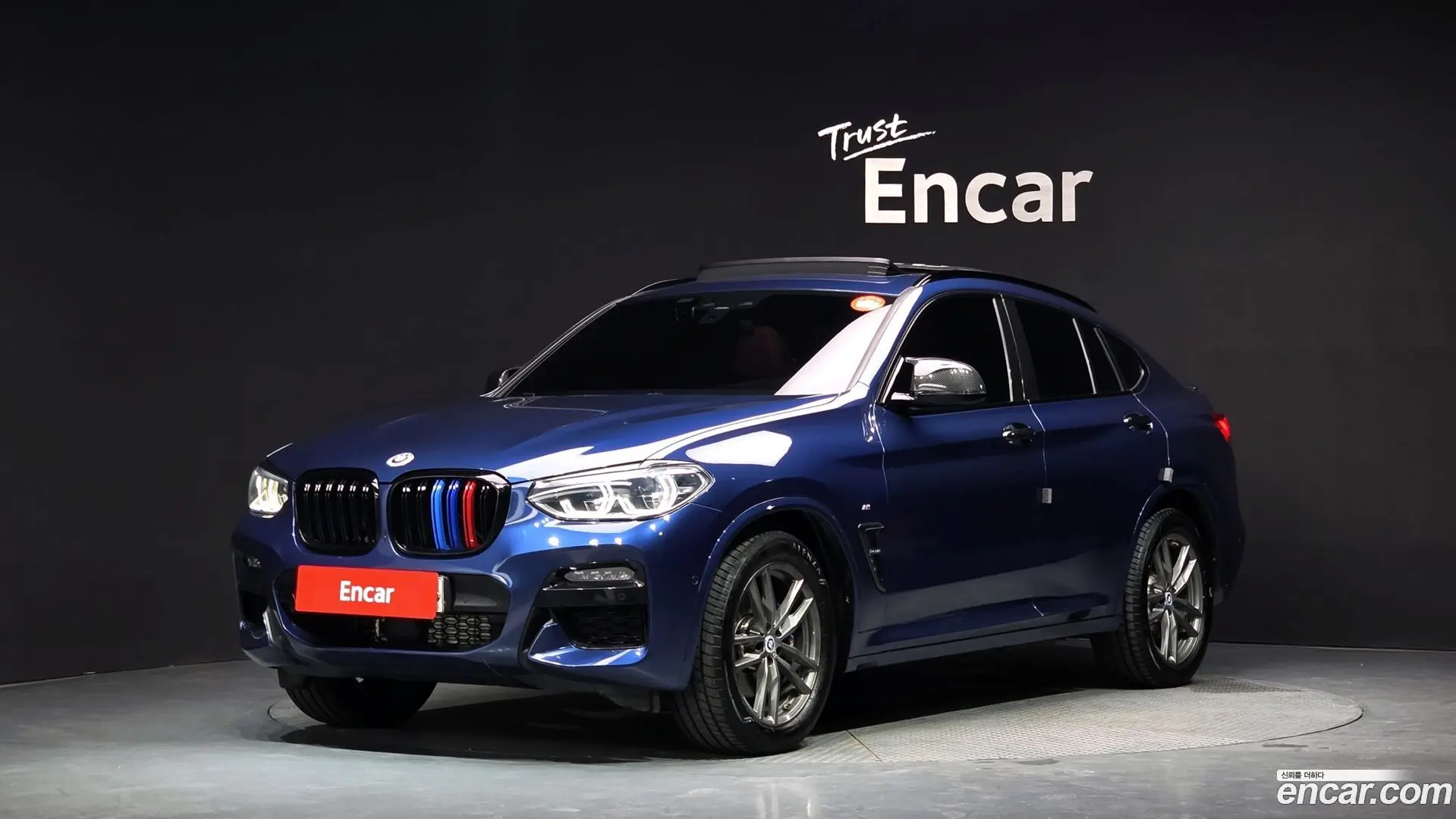 Main__Slider__Photo:X4 BMW 2020.3-0
