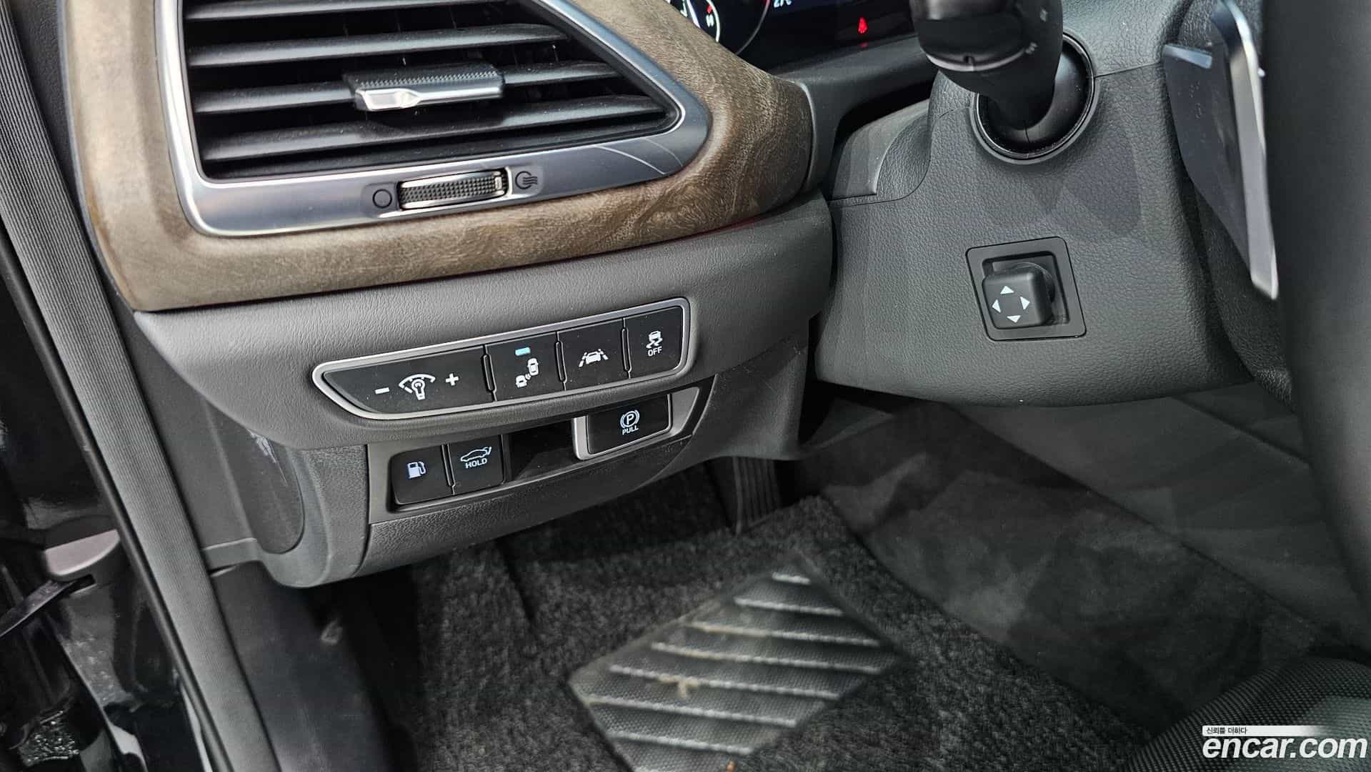 G90 Genesis 2019.3-OPTION-023