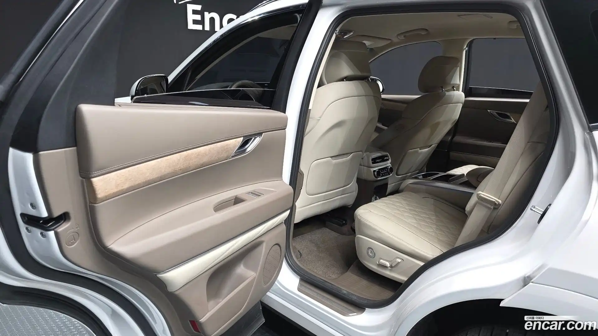 GV80 Genesis 2022.1-INNER-036
