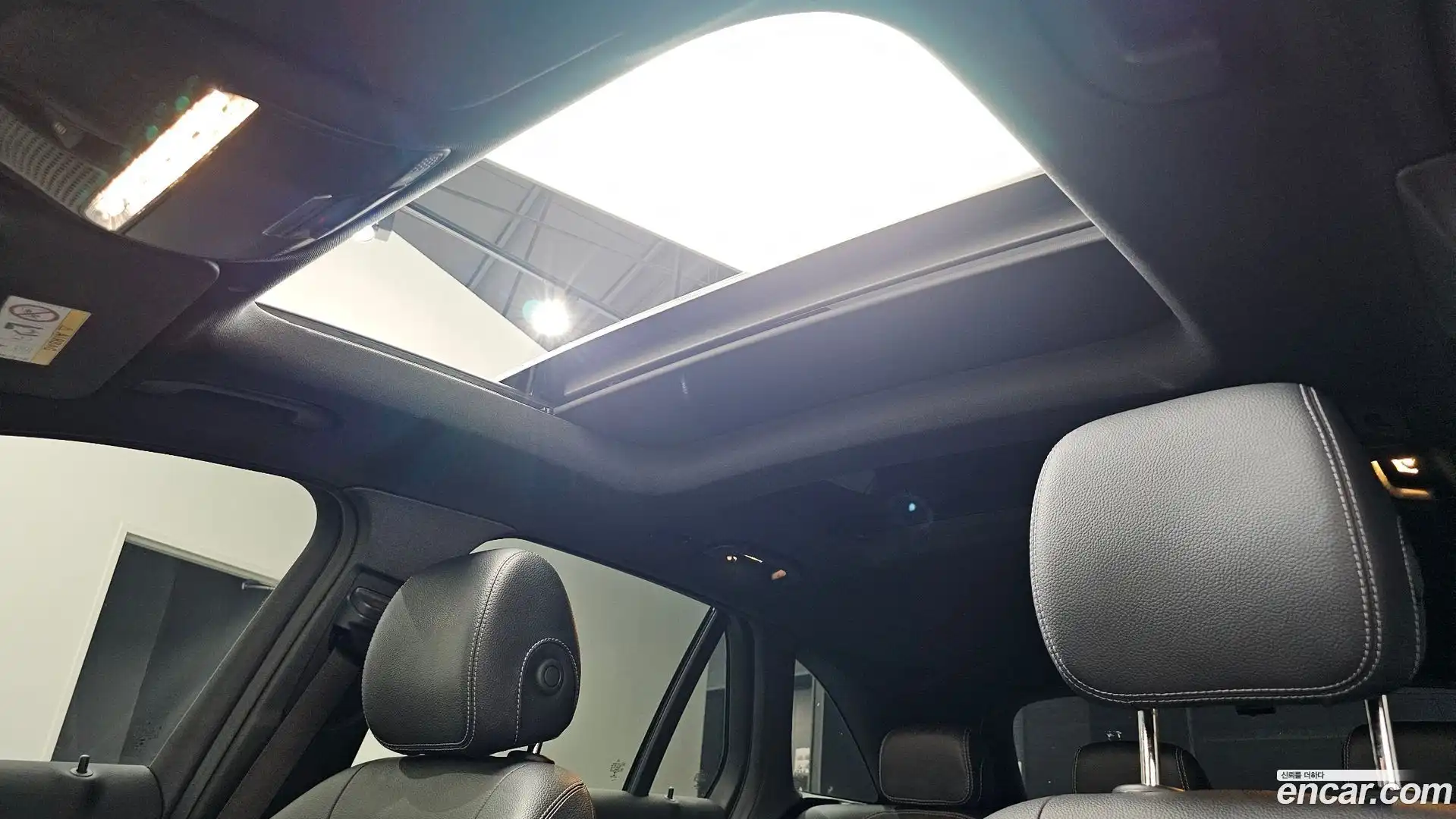 GLC-Class Mercedes-Benz 2021.5-OPTION-021