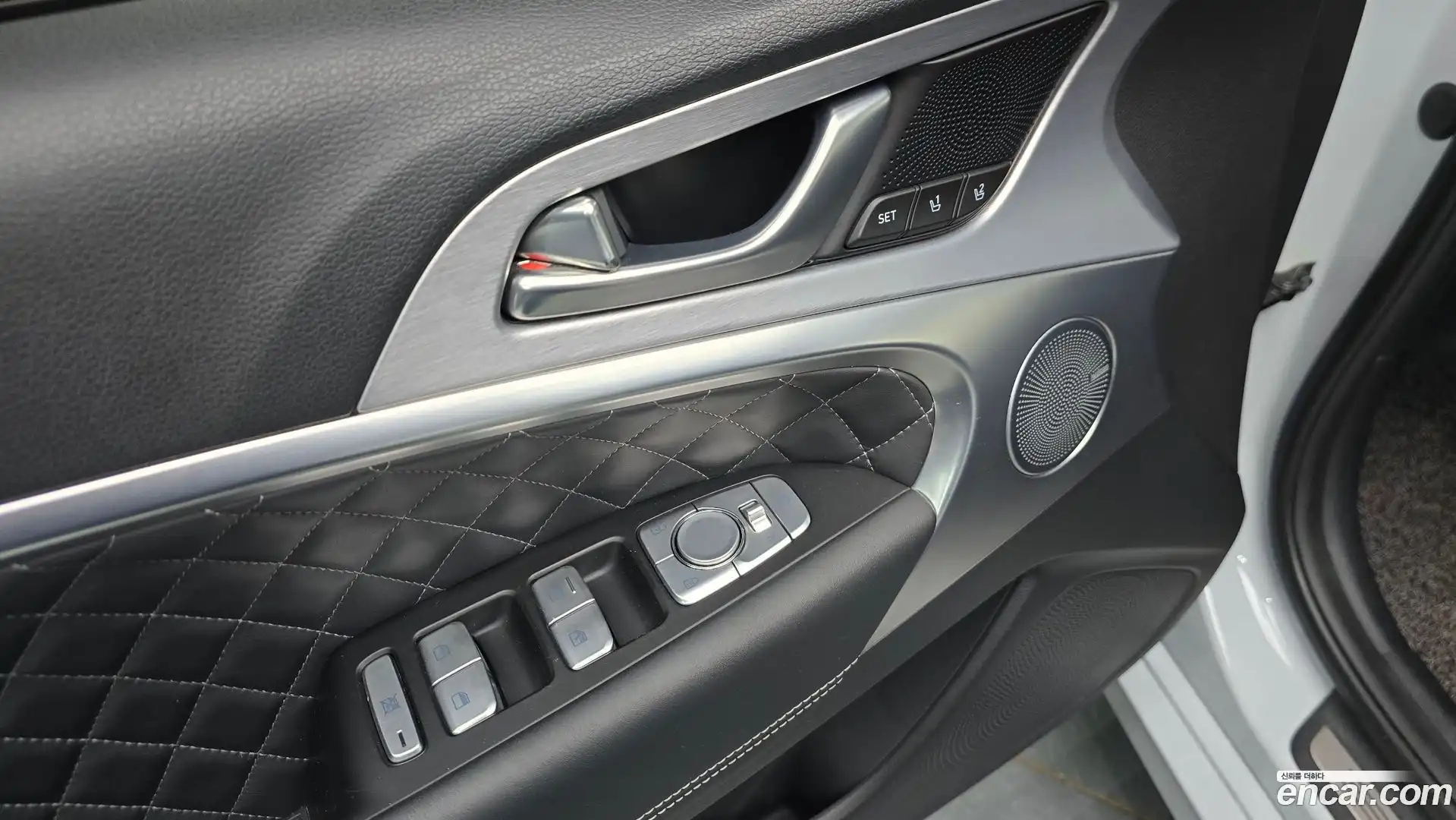 G70 Genesis 2019.2-OPTION-019