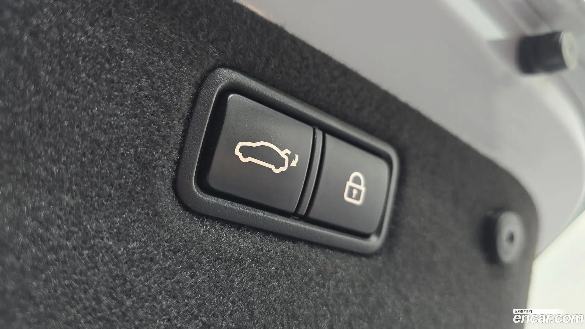 G70 Genesis 2019.2-OPTION-024