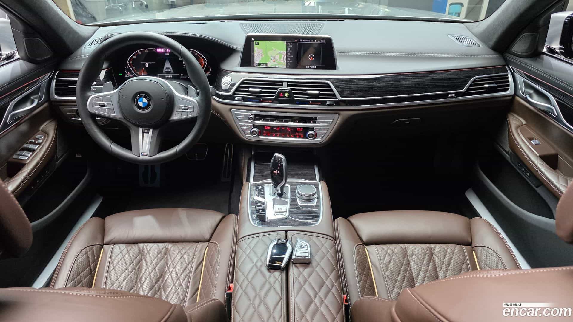 7-Series BMW 2020.10-INNER-007