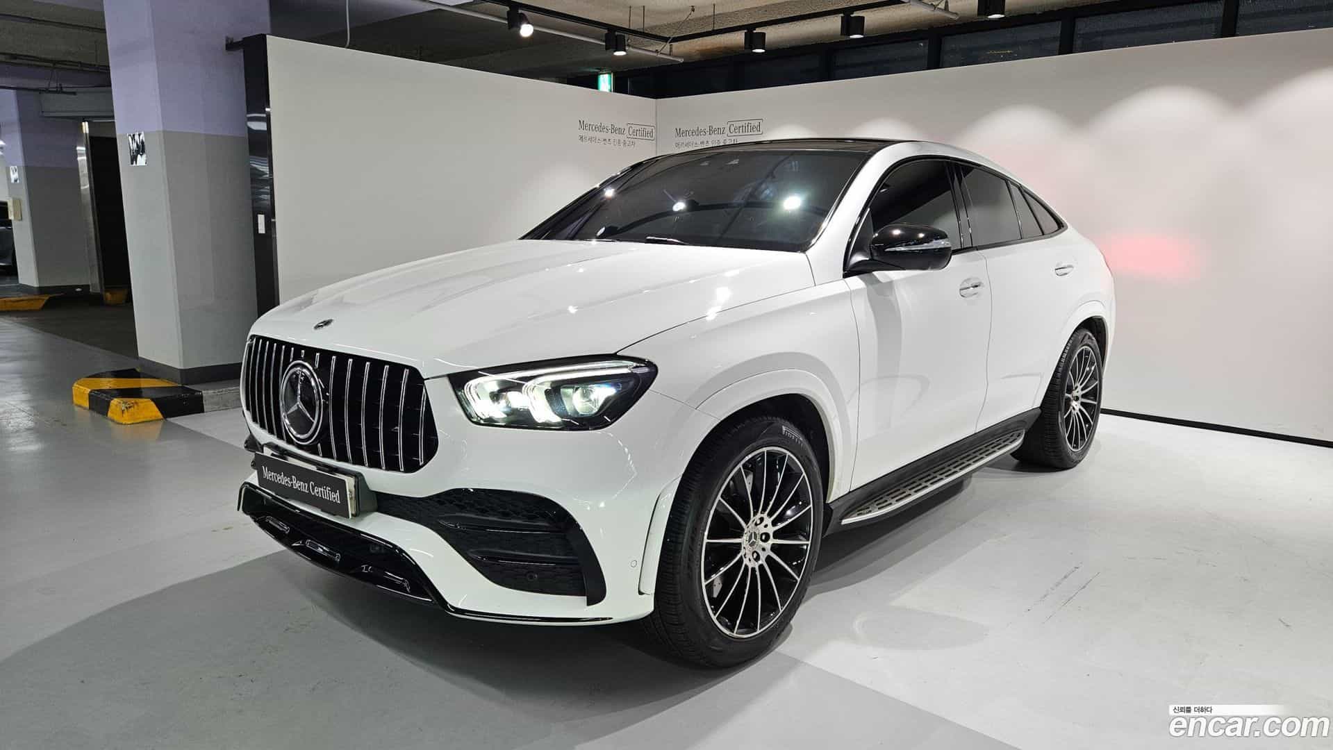 GLE-Class Mercedes-Benz 2022.10-OUTER-001