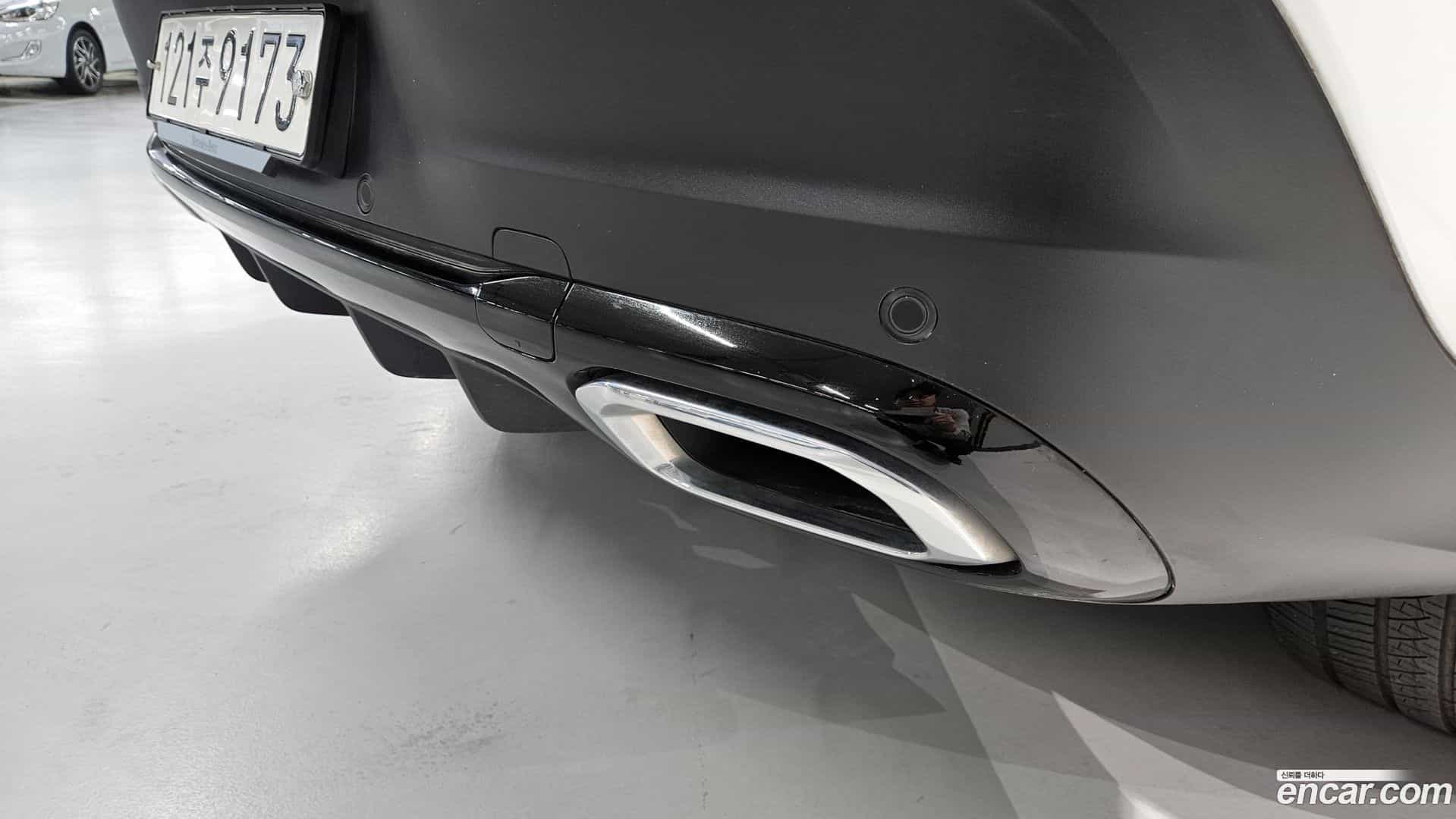 GLE-Class Mercedes-Benz 2022.10-OPTION-015