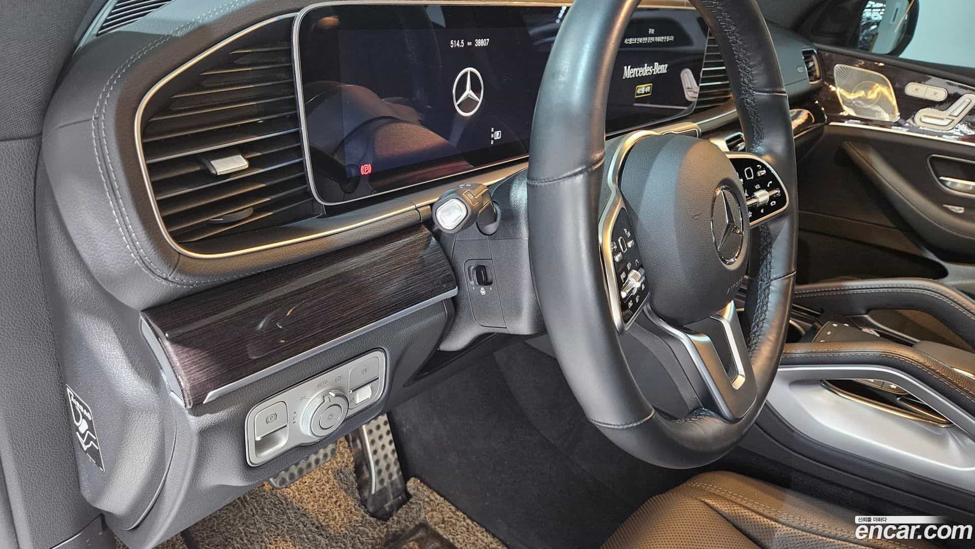 GLE-Class Mercedes-Benz 2022.10-OPTION-019