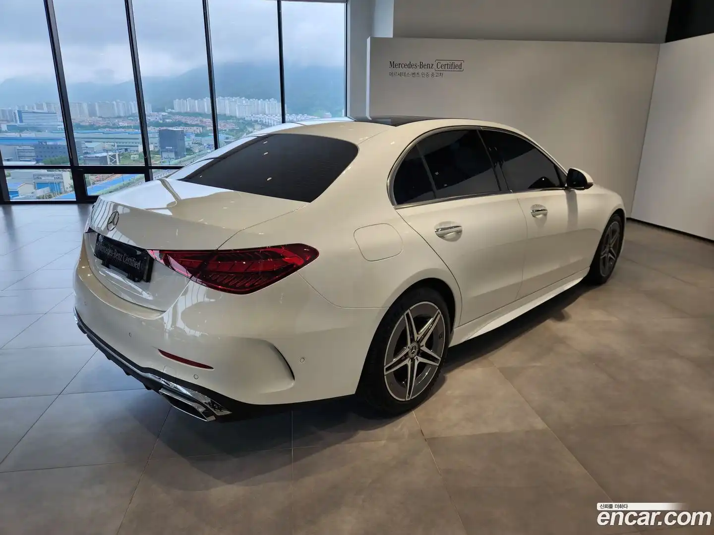 C-Class Mercedes-Benz 2025.4-OUTER-004