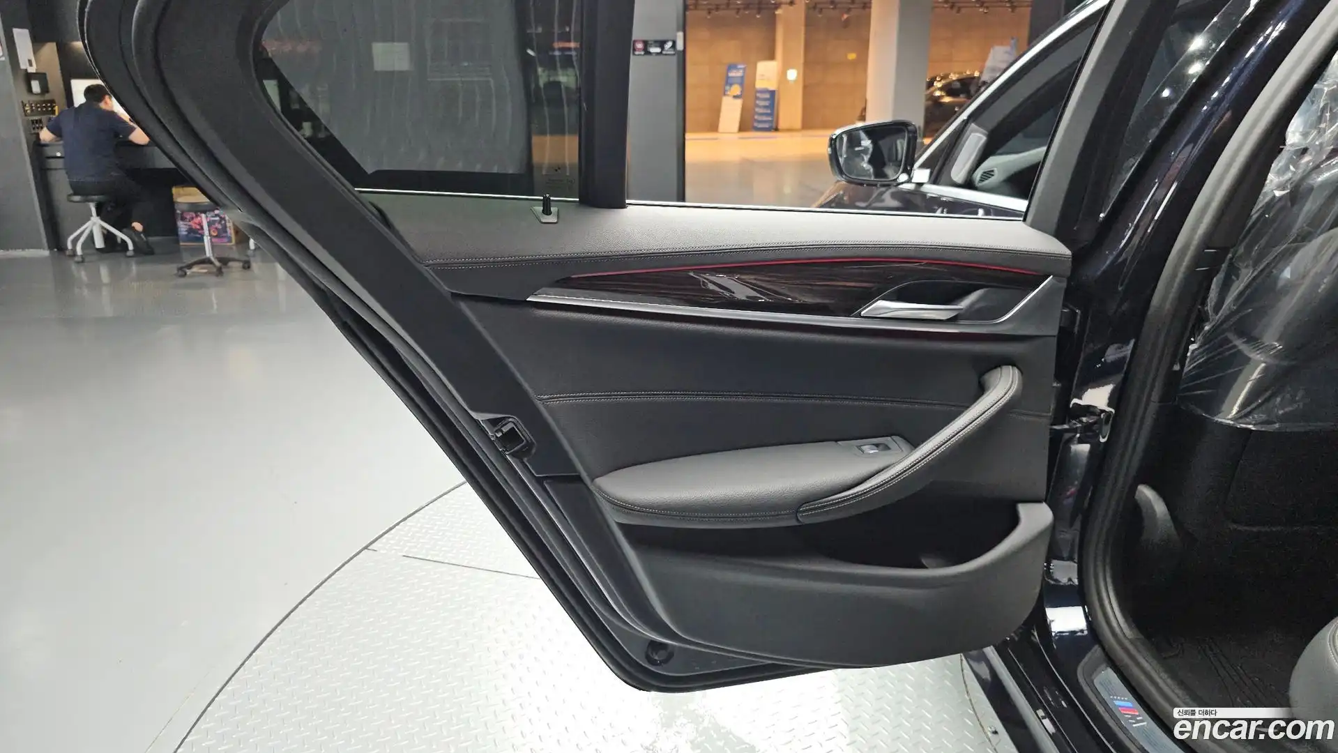 5-Series BMW 2021.2-INNER-035
