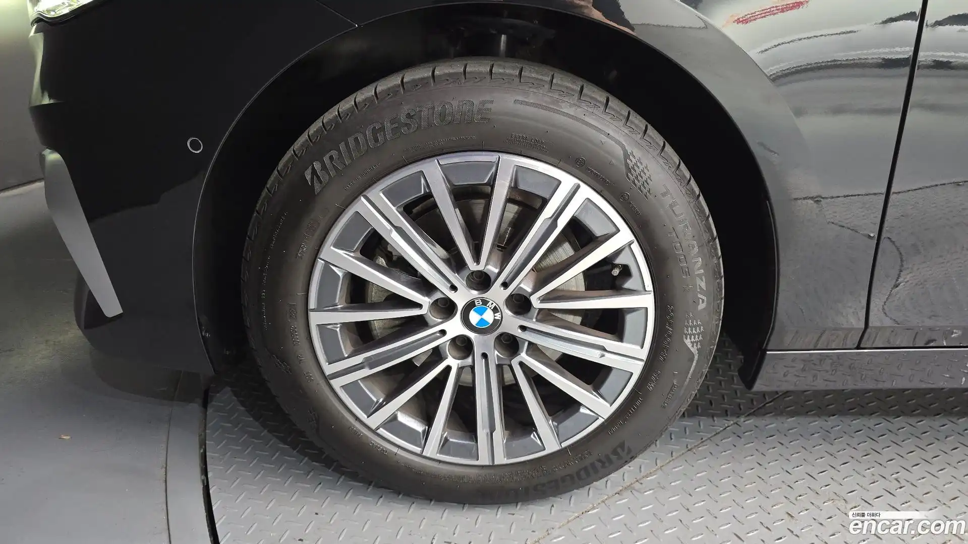 2-Series BMW 2025.2-OUTER-005