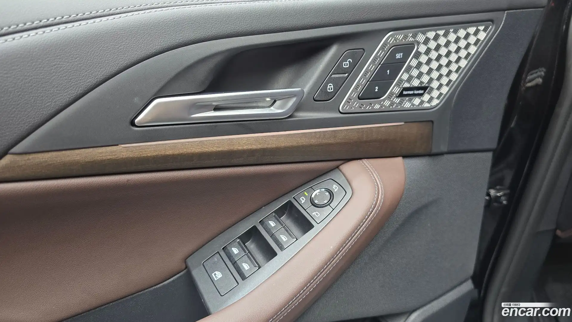 2-Series BMW 2025.2-OPTION-017