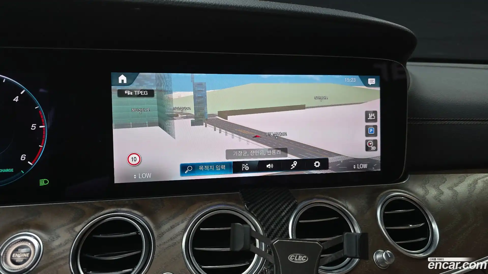 E-Class Mercedes-Benz 2022.6-OPTION-018