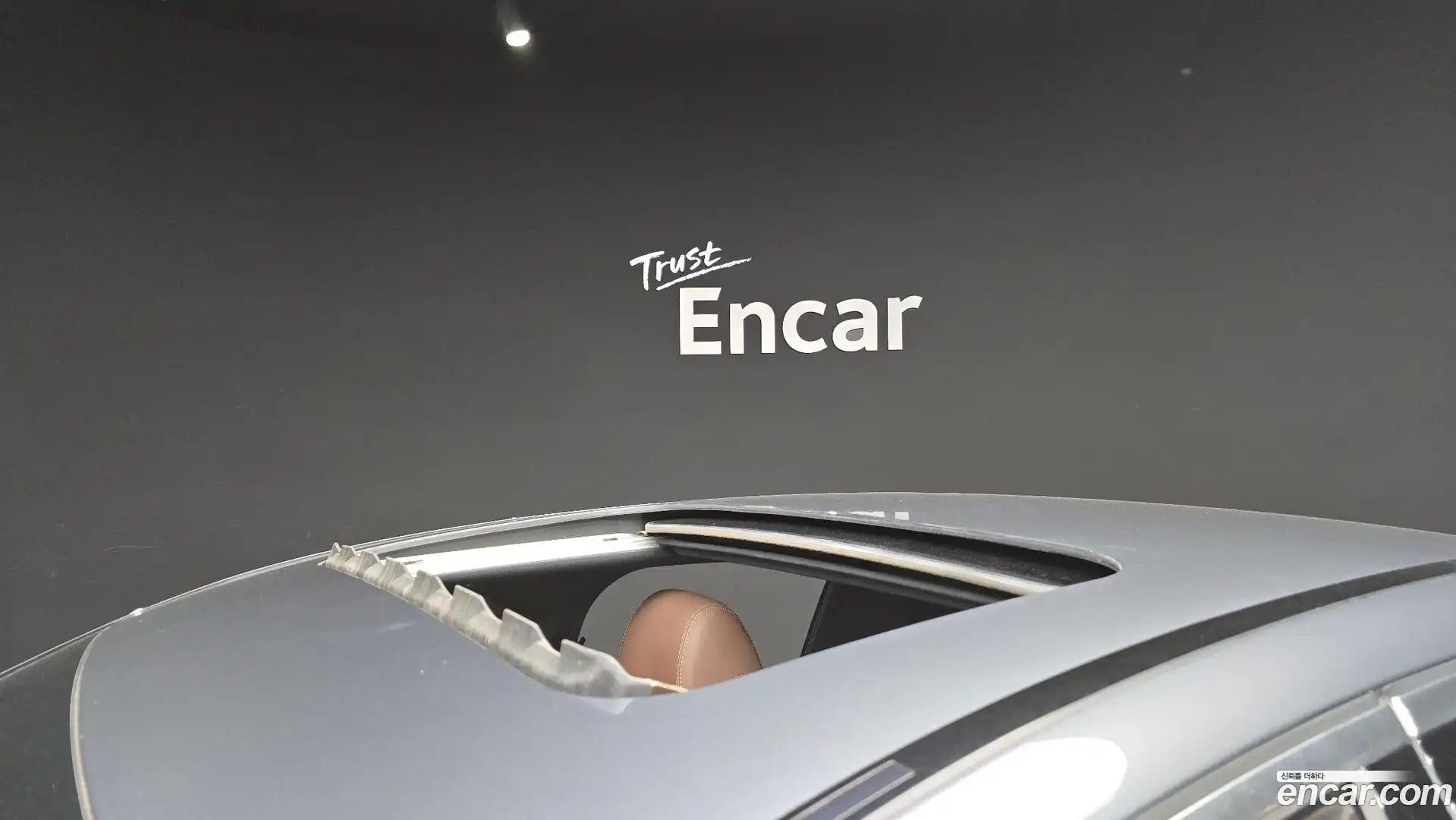 E-Class Mercedes-Benz 2022.6-OPTION-023