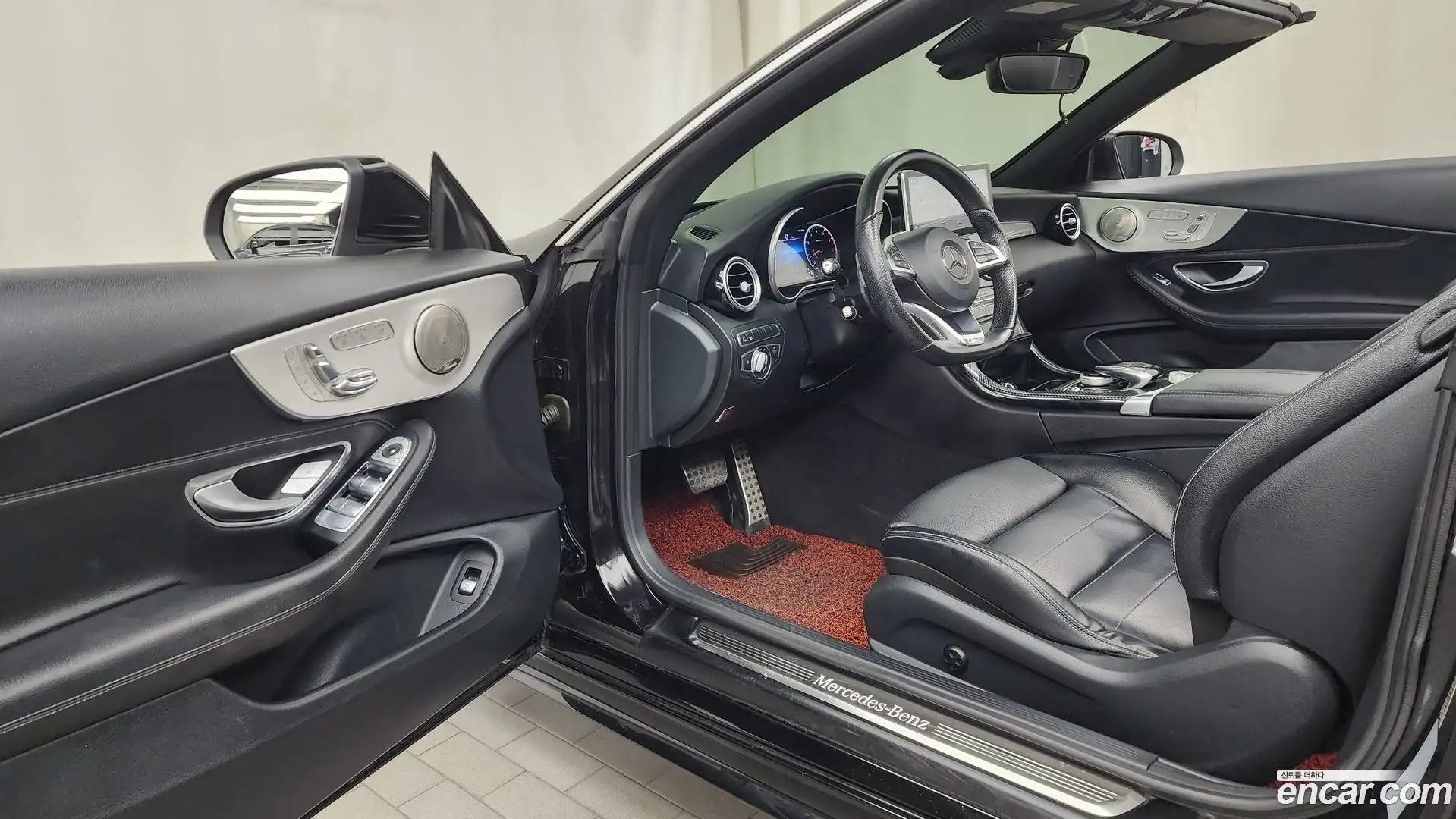 C-Class Mercedes-Benz 2017.2-INNER-010