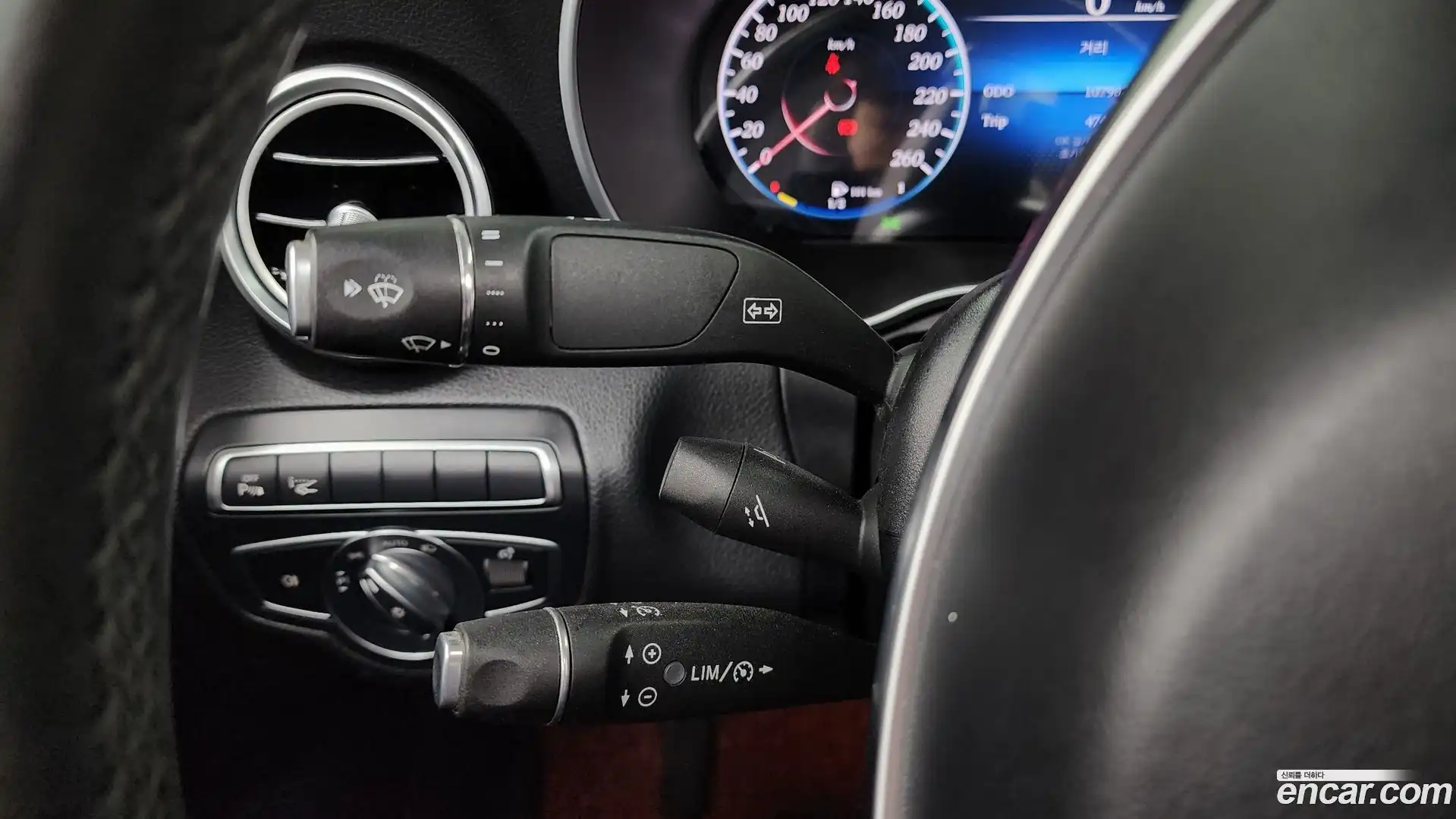 C-Class Mercedes-Benz 2017.2-OPTION-022