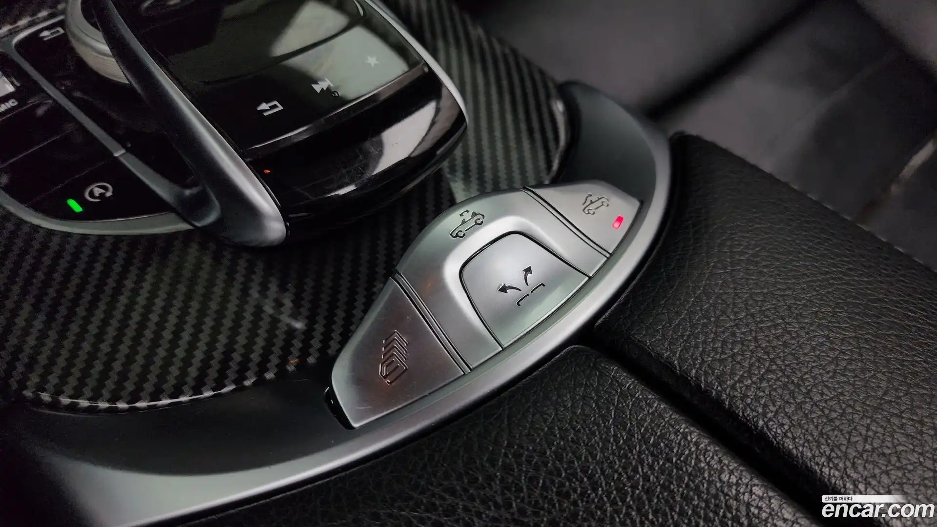 C-Class Mercedes-Benz 2017.2-OPTION-023