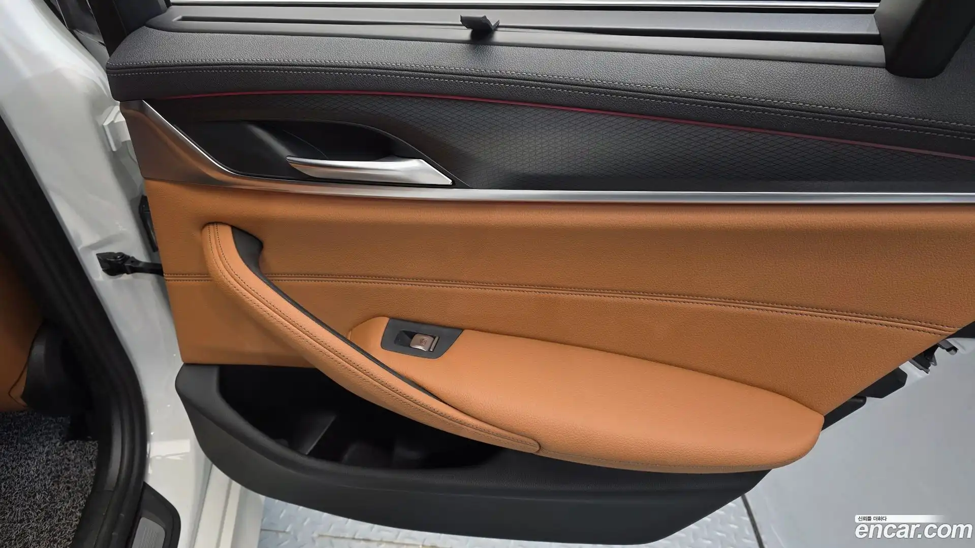 5-Series BMW 2022.5-INNER-035
