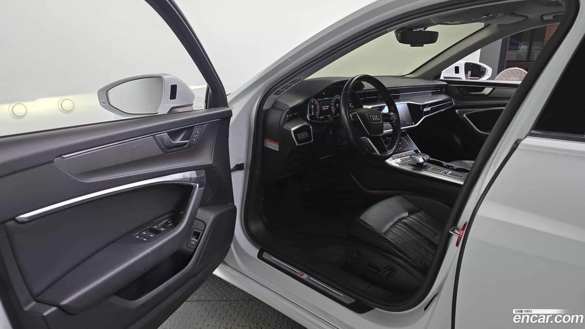 A6 Audi 2020.4-INNER-010