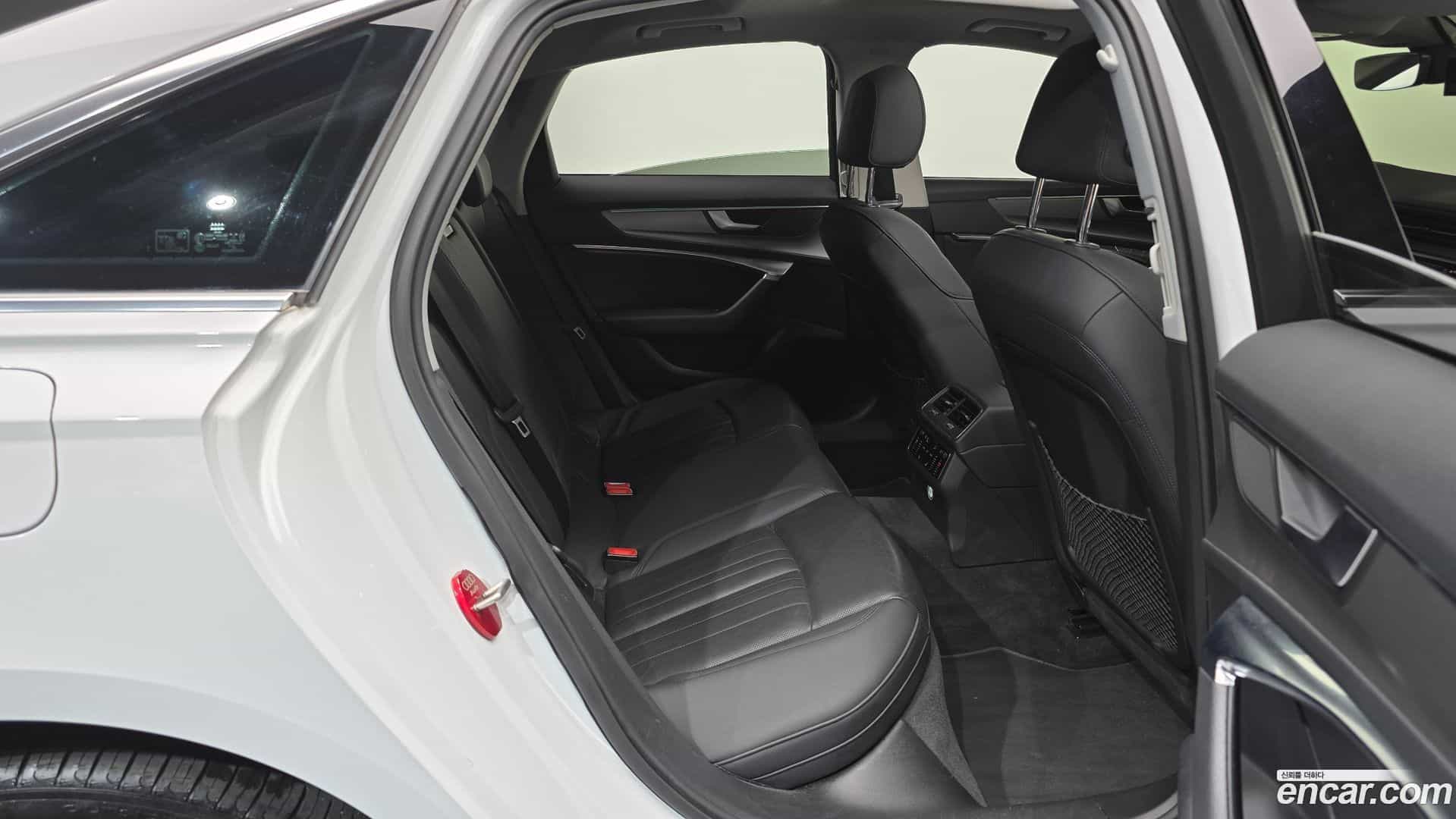 A6 Audi 2020.4-OPTION-015