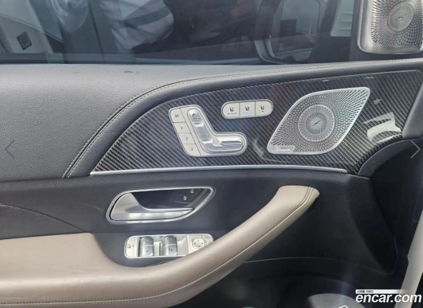 GLE-Class Mercedes-Benz 2020.11-OPTION-015