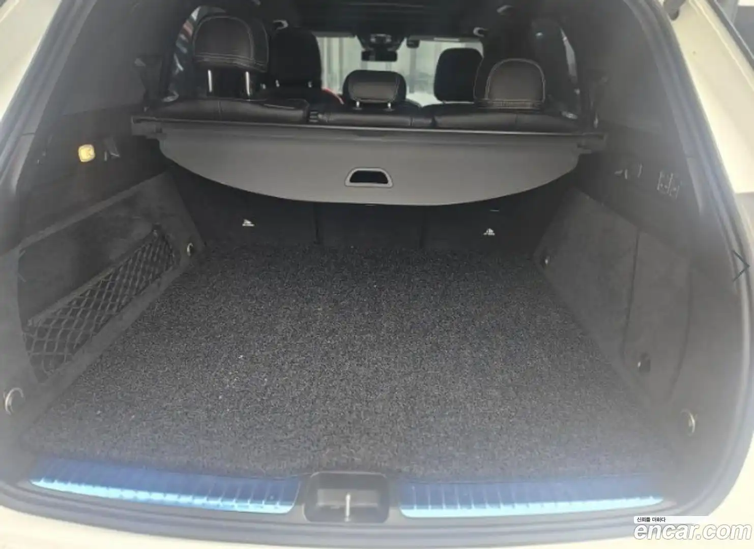 GLE-Class Mercedes-Benz 2020.11-OPTION-019