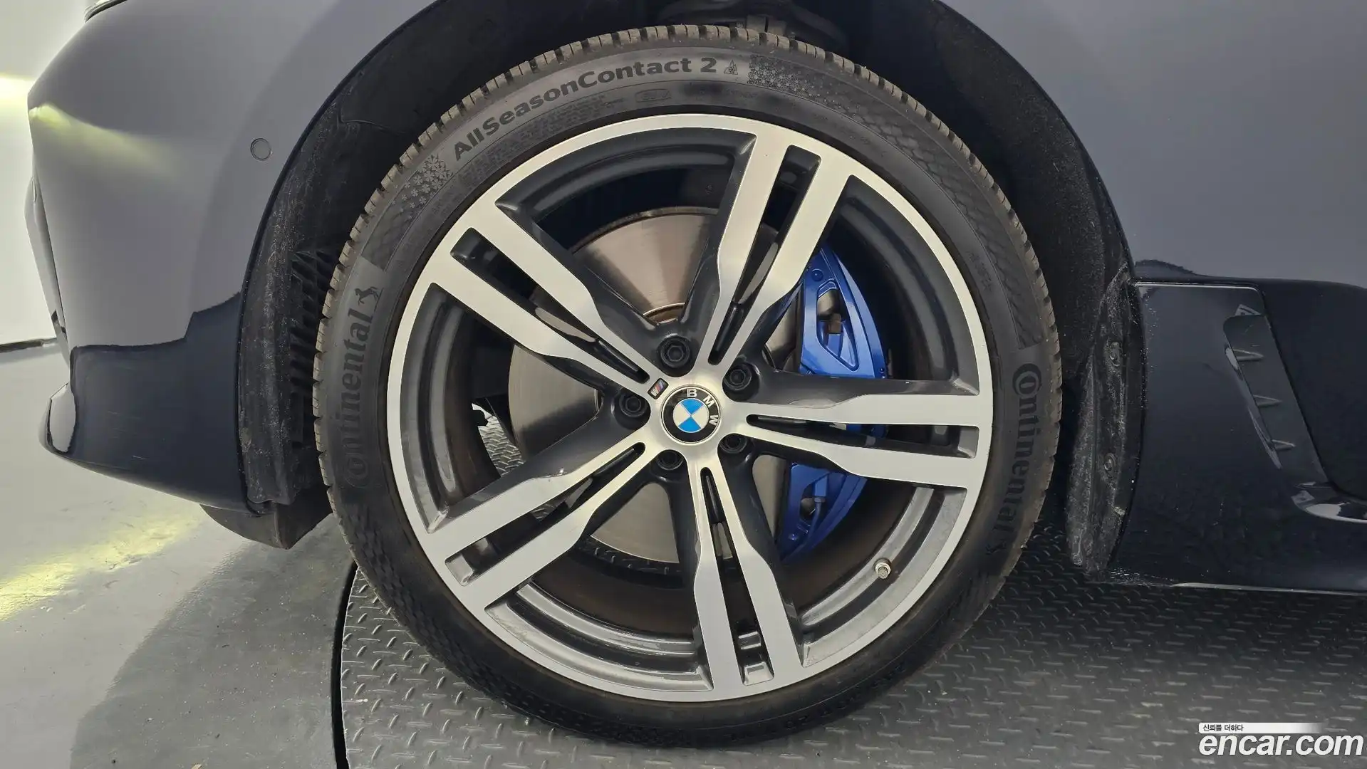 Gran Turismo BMW 2021.8-OUTER-005