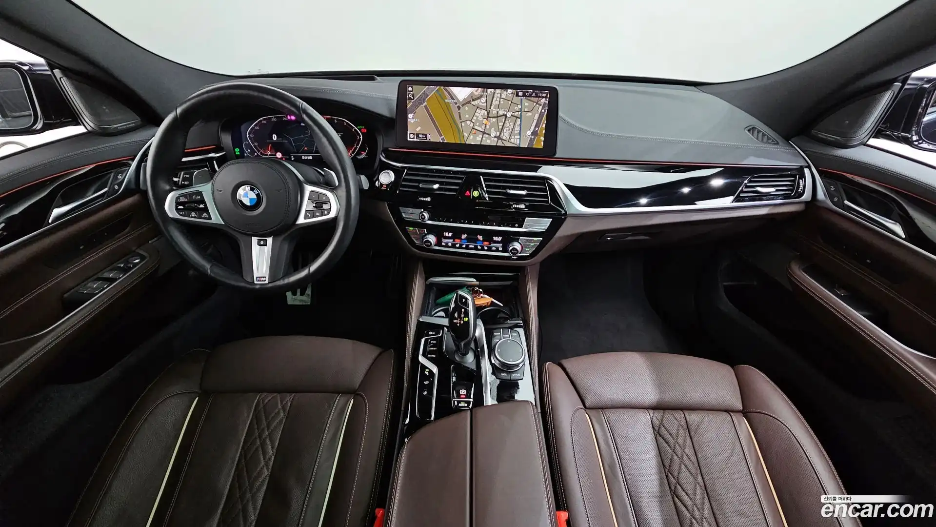 Gran Turismo BMW 2021.8-INNER-007